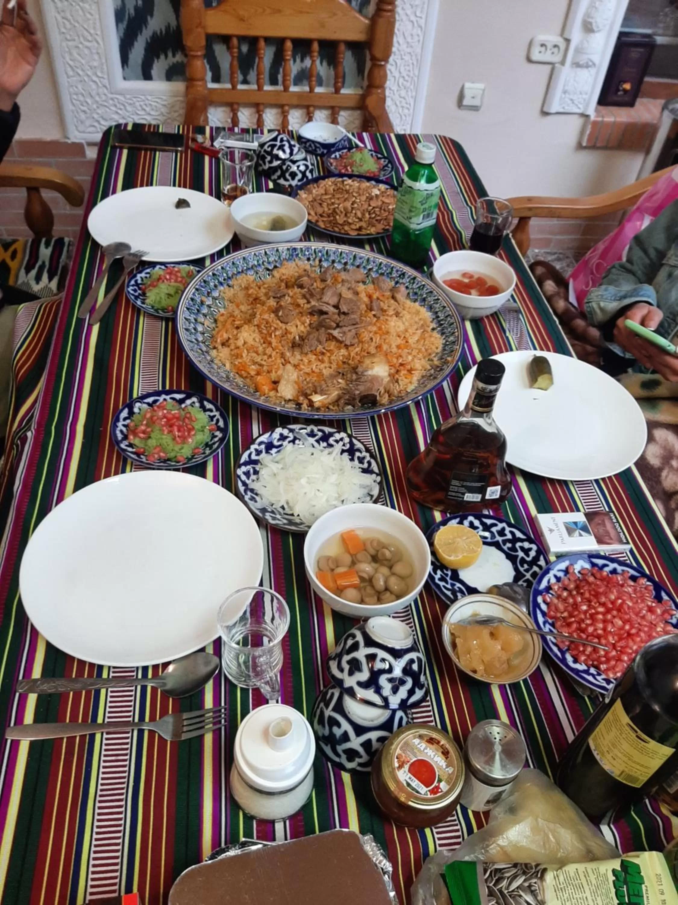 Food and drinks in Best Hotel Nasriddin Navruz 1 Minut way till Old City