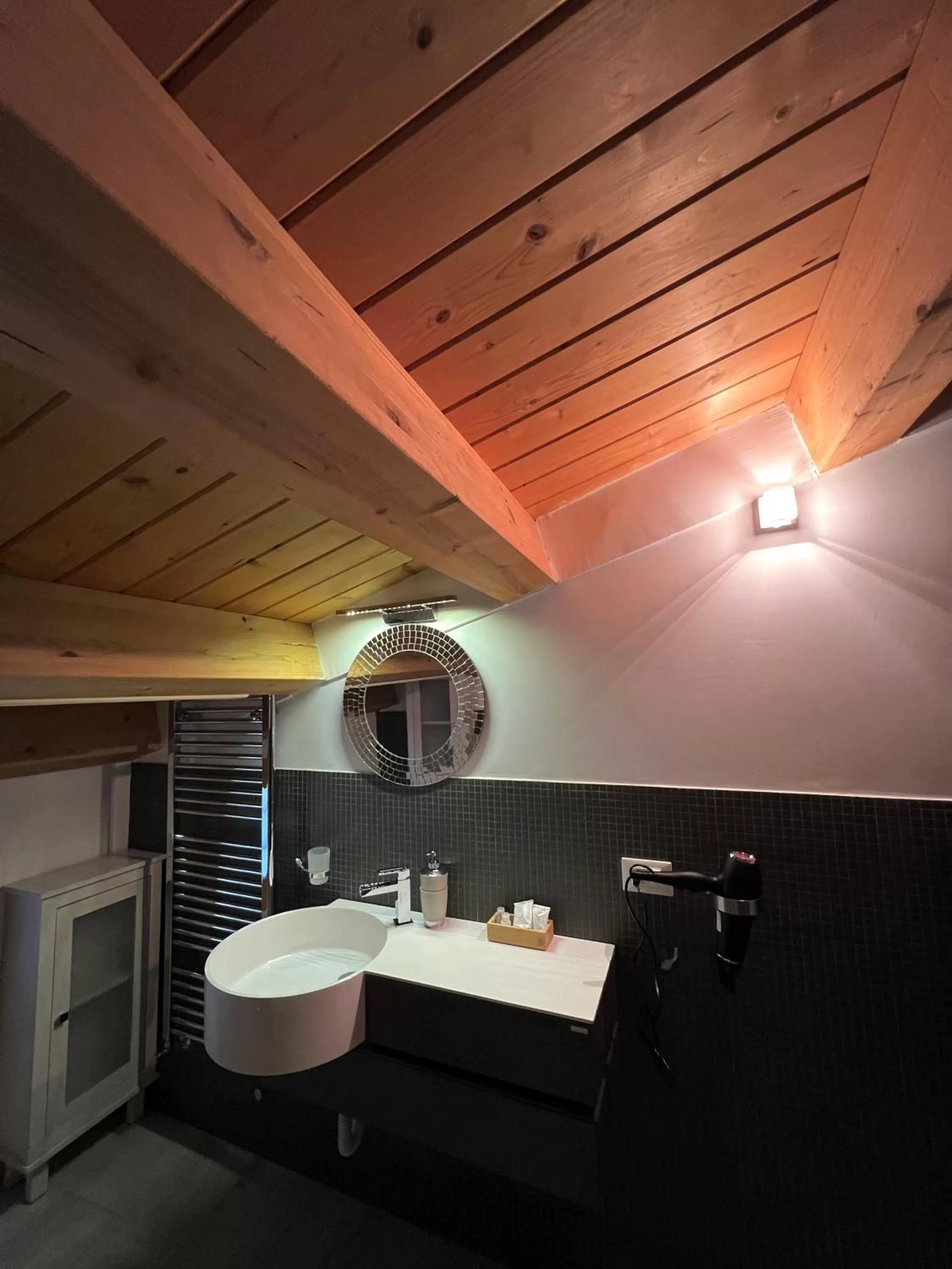 Bathroom in DhOME B&B