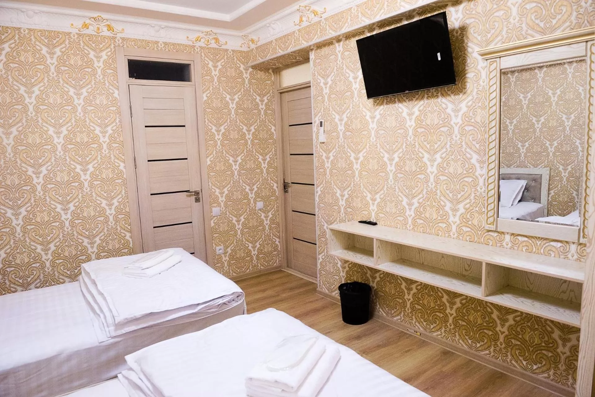 Bed in Durdona hotel