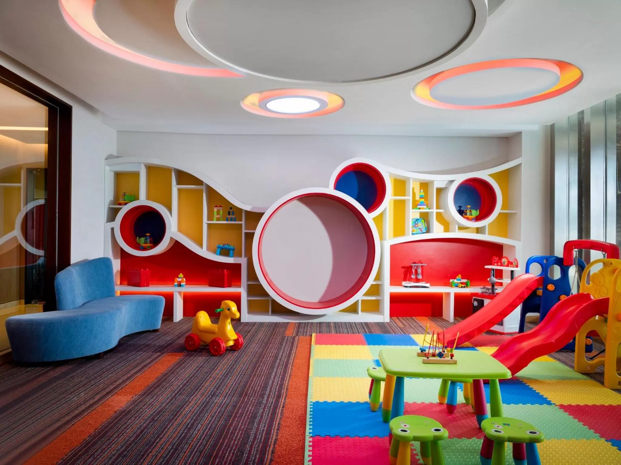 Fitness centre/facilities in InterContinental Hotels Jakarta Pondok Indah by IHG