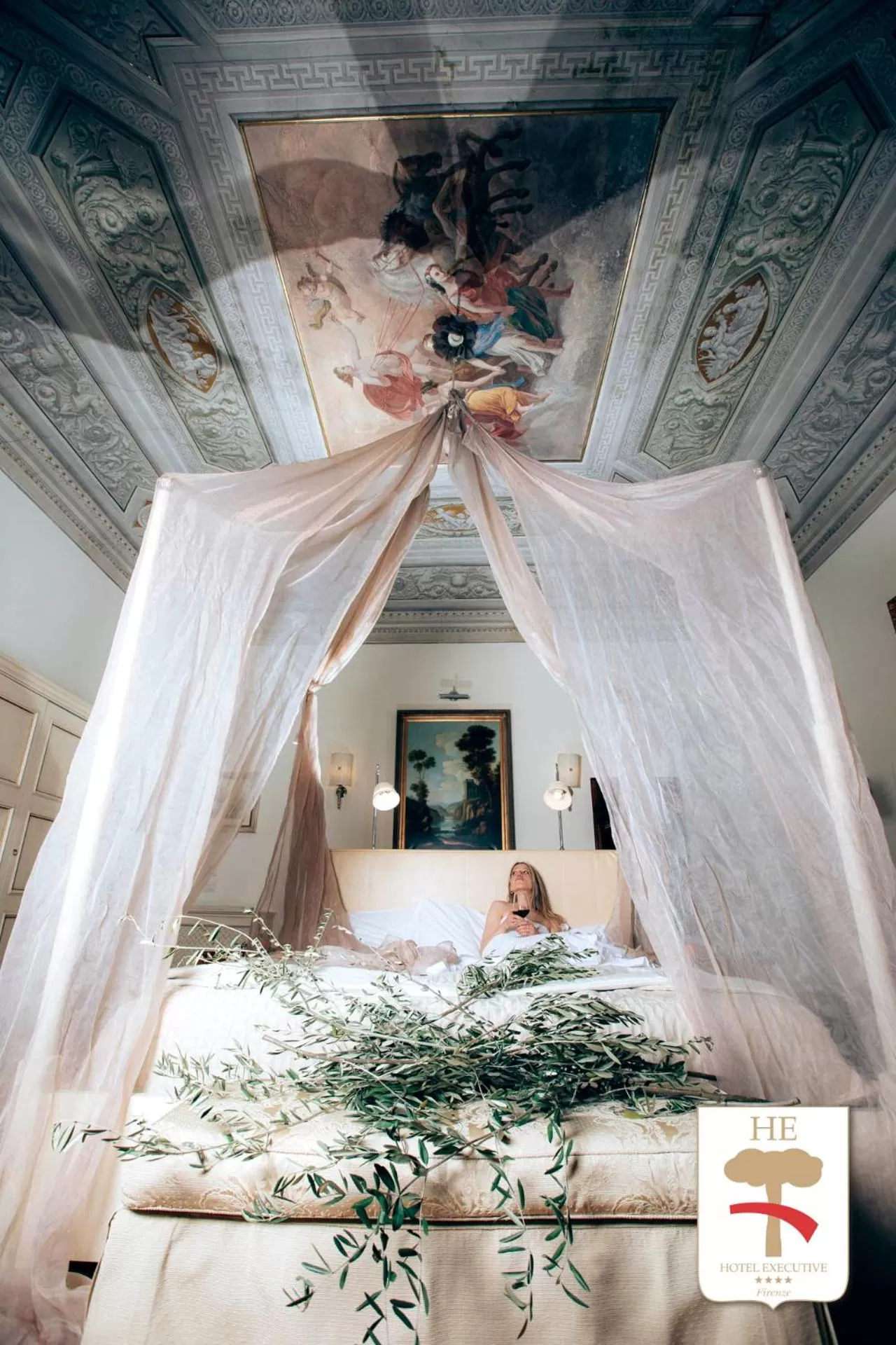 Photo of the whole room, Bed in Hotel Executive