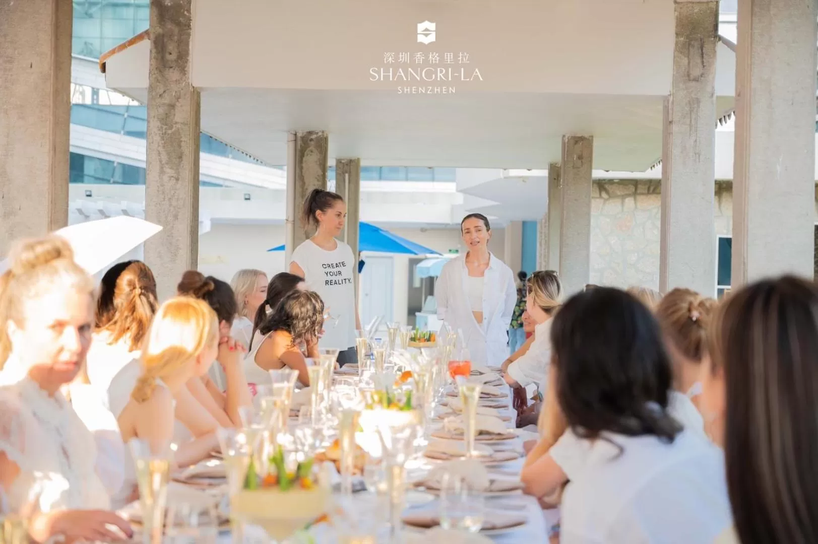 Banquet/Function facilities in Shangri-La Shenzhen - Nearby Luohu Border, Outdoor Swimming Pool