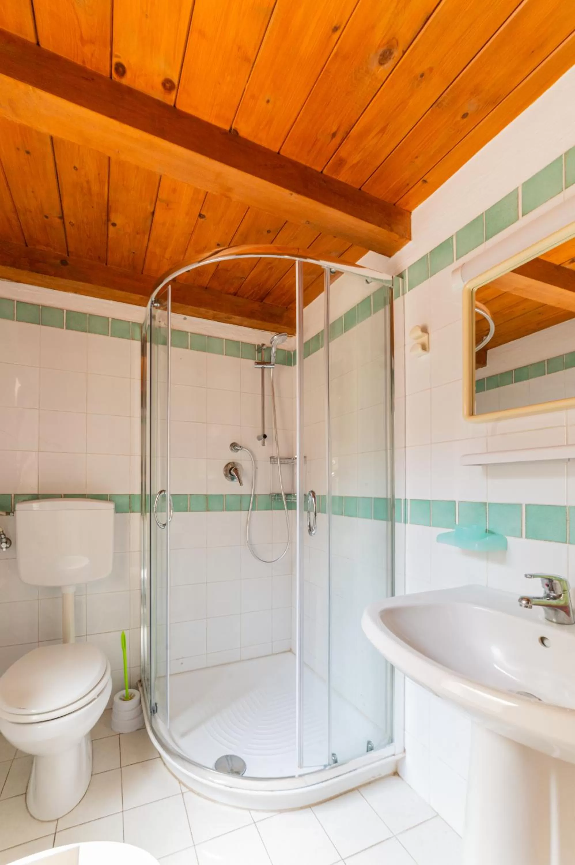 Bathroom in ToviMar Apartments