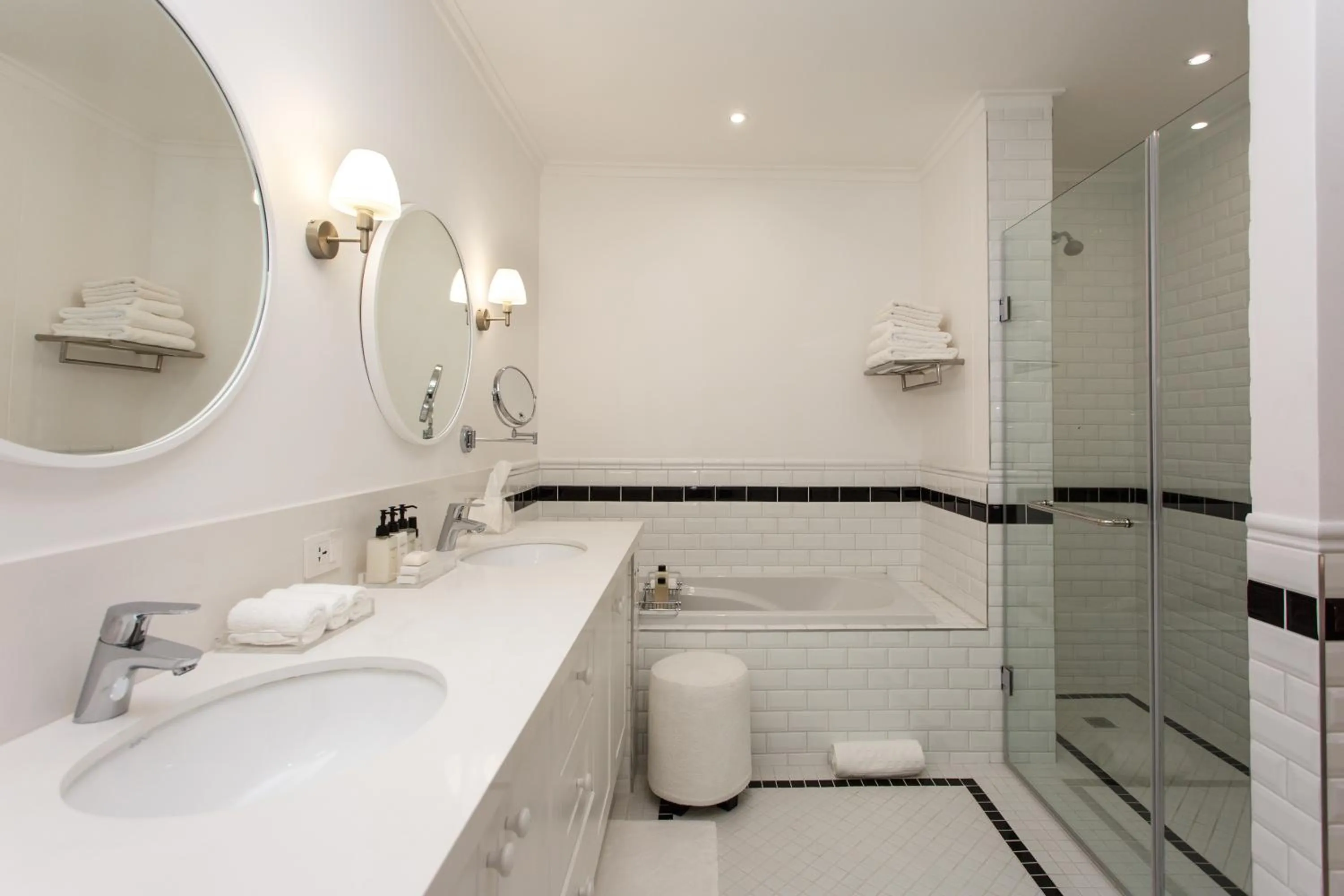 Shower in Rosenhof Boutique Hotel