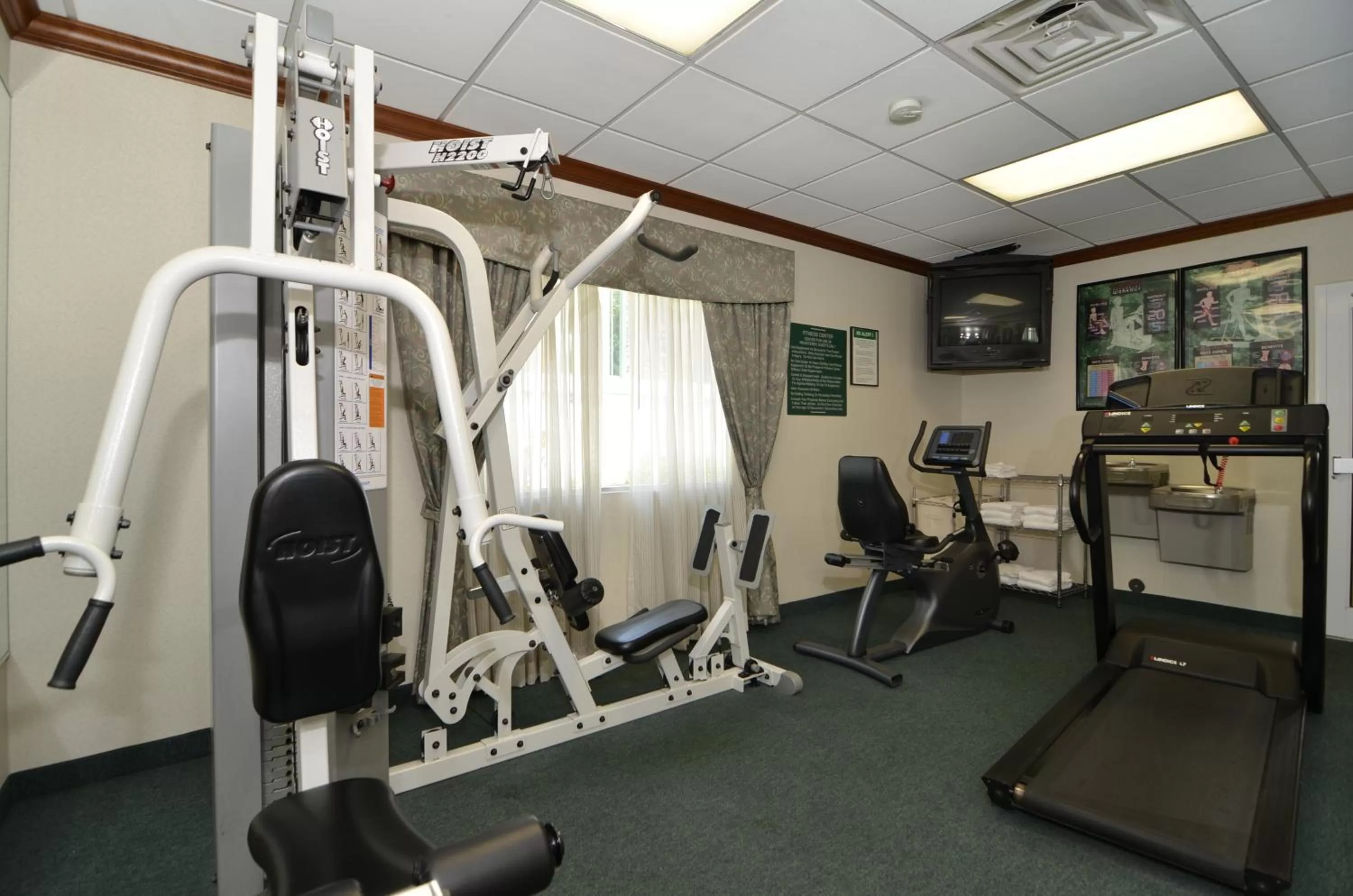 Fitness centre/facilities in Quality Inn & Suites Biltmore East