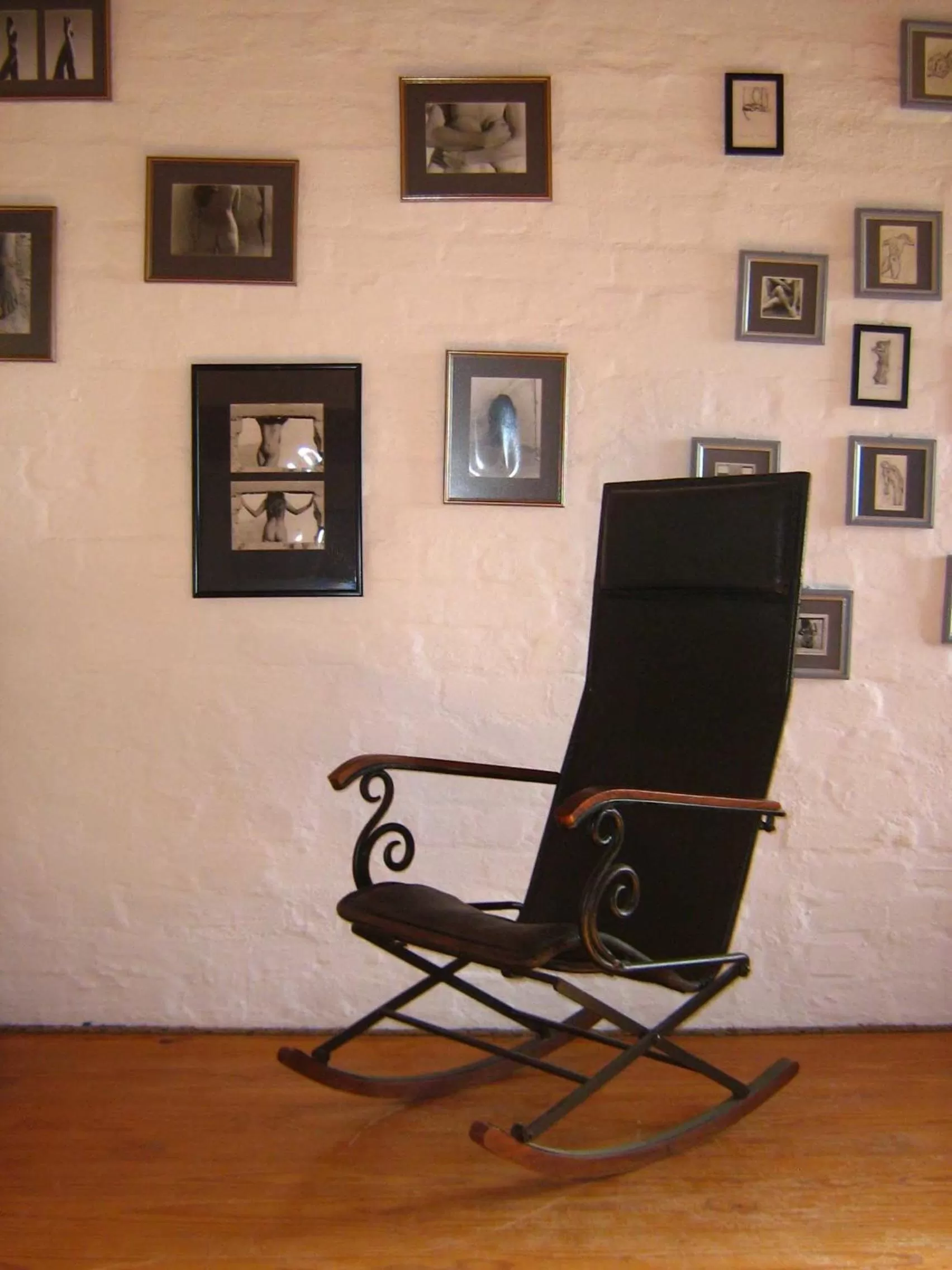 Alternative Space B & B