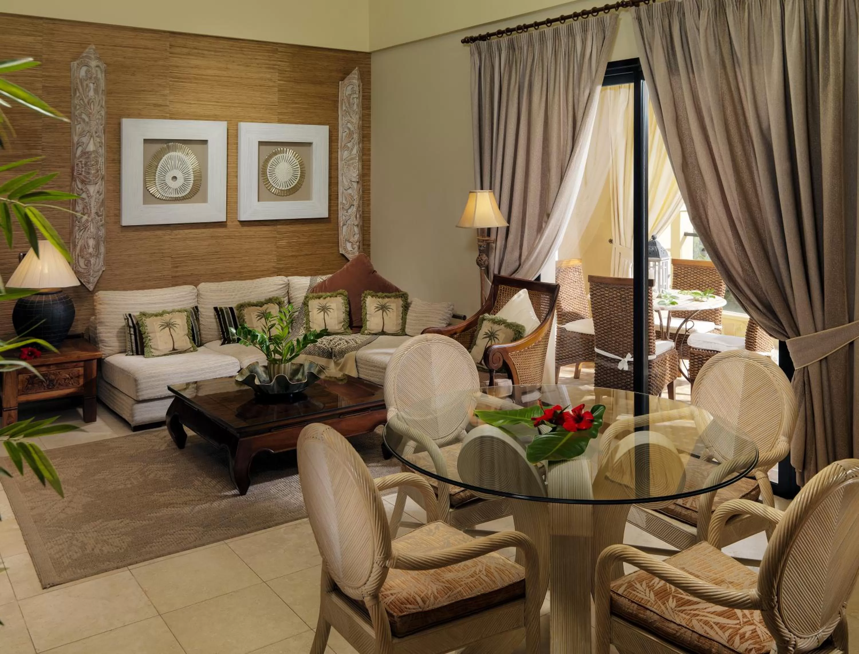 Living room in Royal Garden Villas, Luxury Hotel