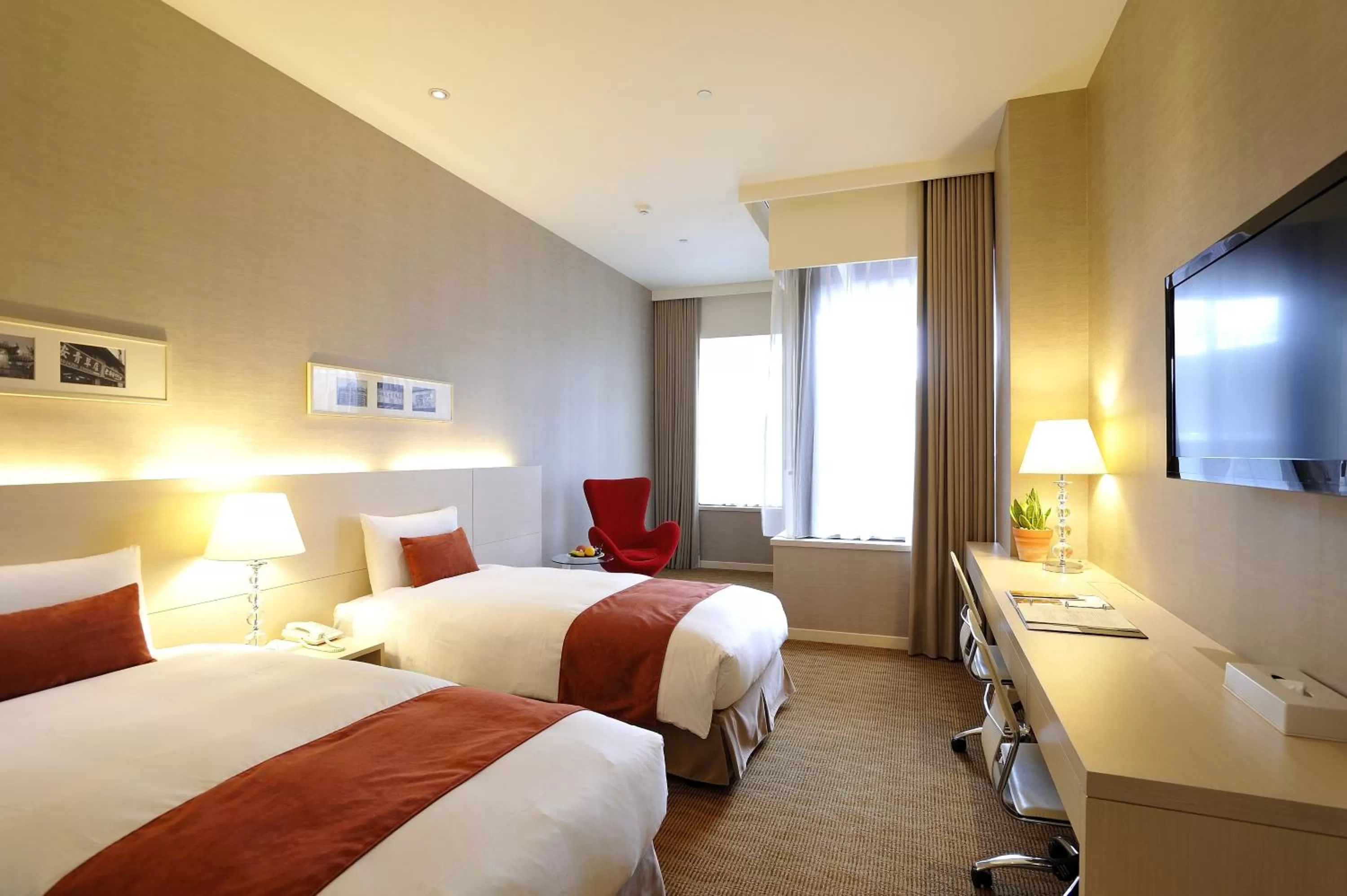 Bed in Hotel Riverview Taipei