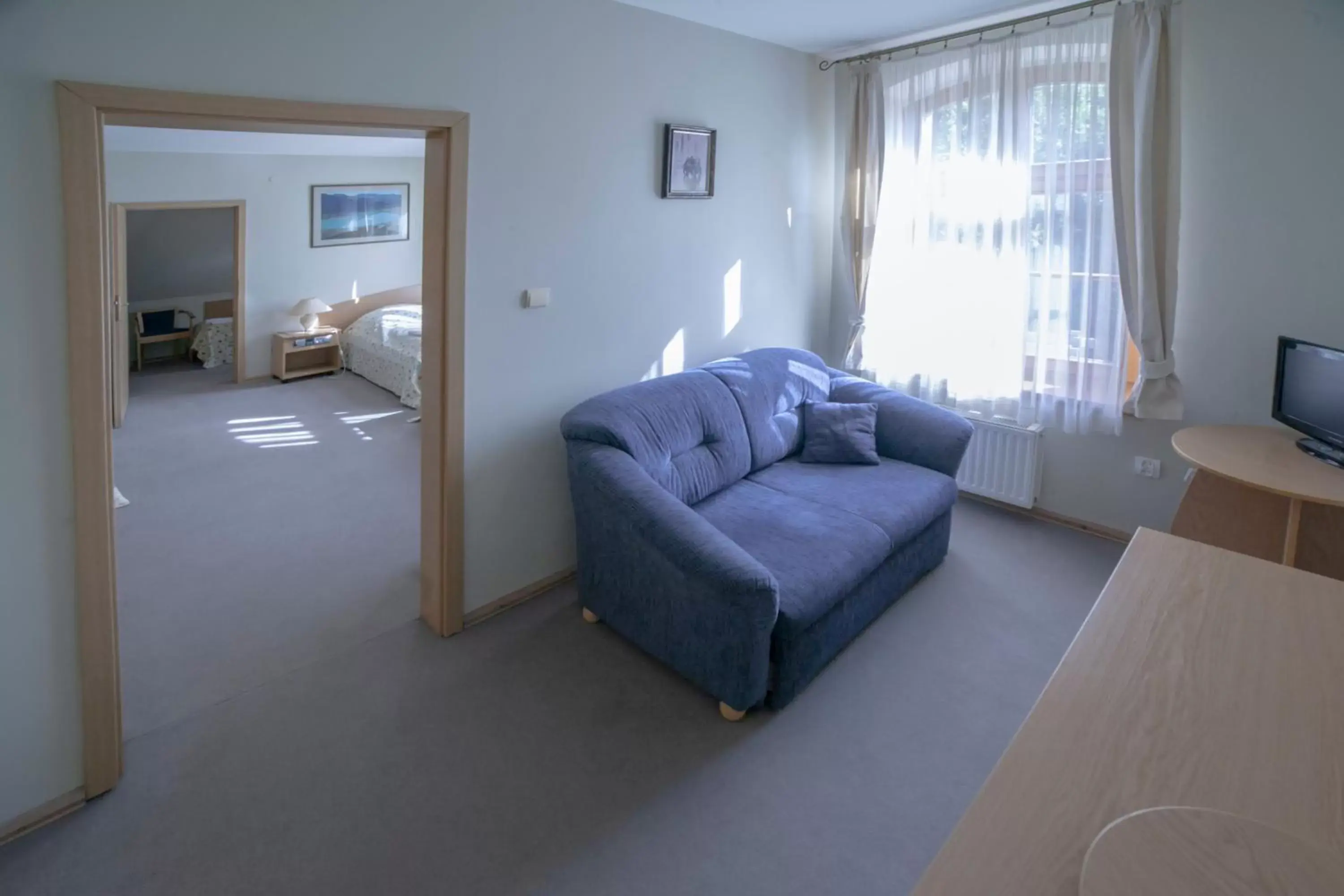 Quadruple Room with Bathroom in Pensjonat Myśliwski Quadruple Room with Bathroom in Pensjonat Myśliwski