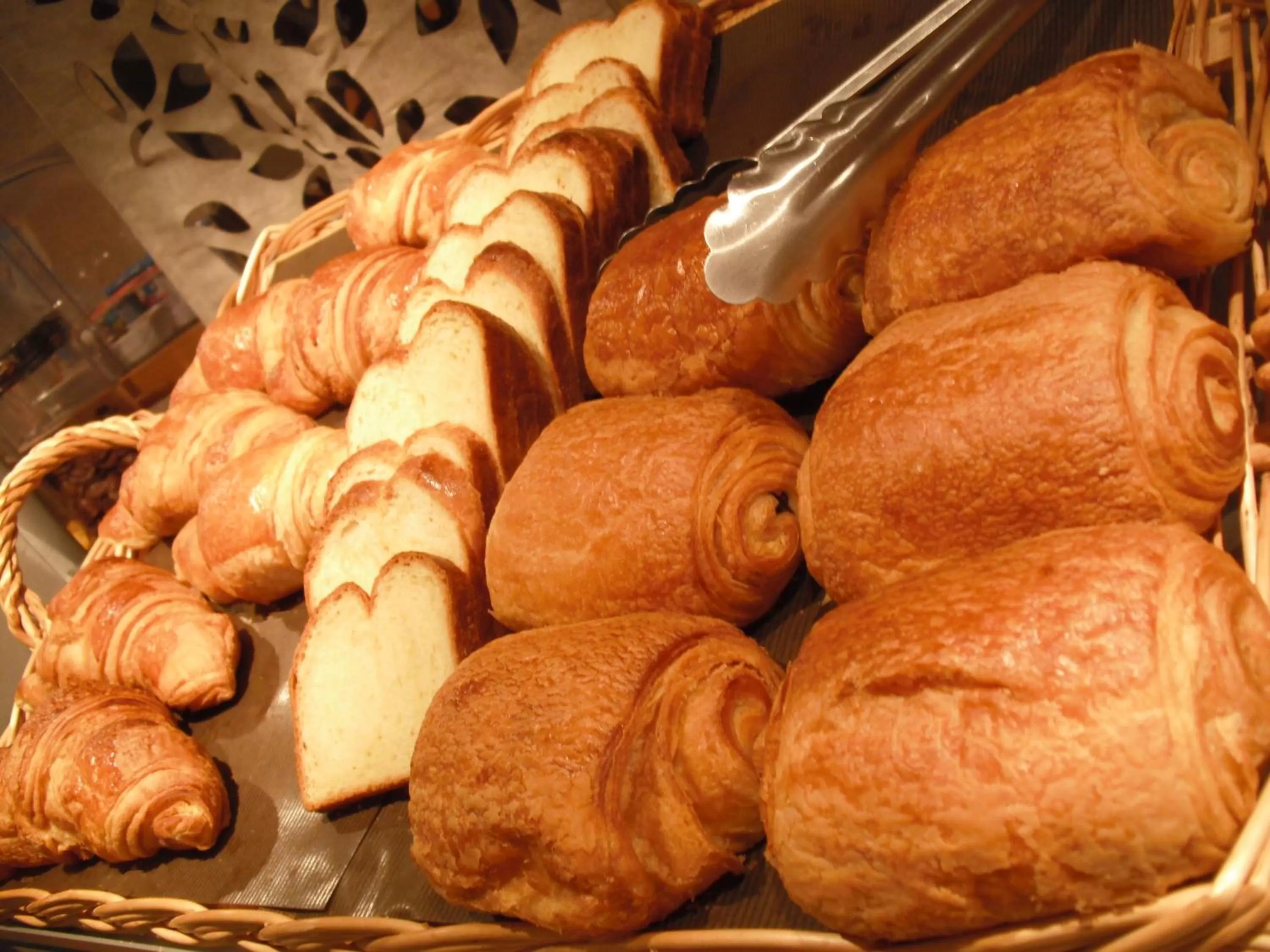 Restaurant/places to eat in Séjours & Affaires Tours Léonard De Vinci