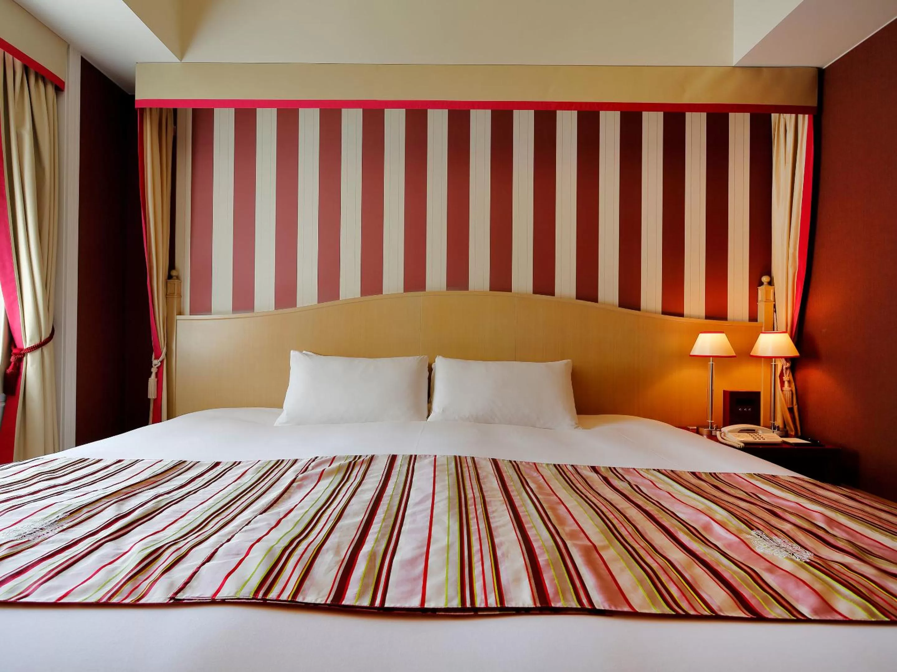 King Room - Non-Smoking in Hotel Monterey Kyoto