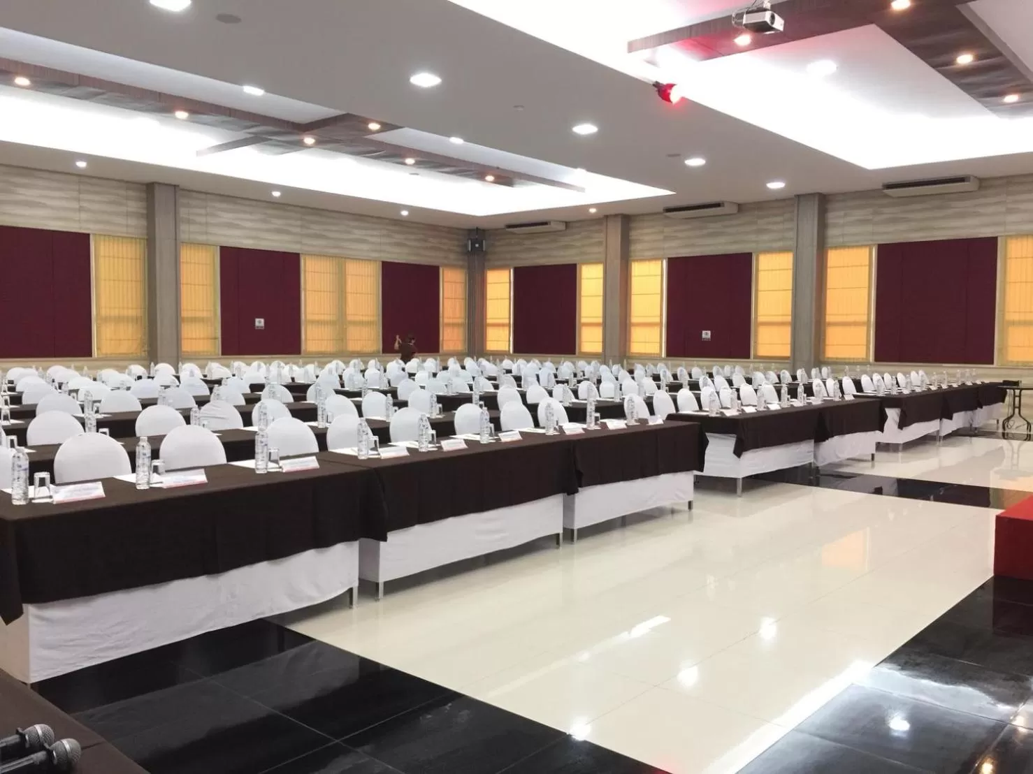 Meeting/conference room in Eastpana Hotel - SHA Extra Plus