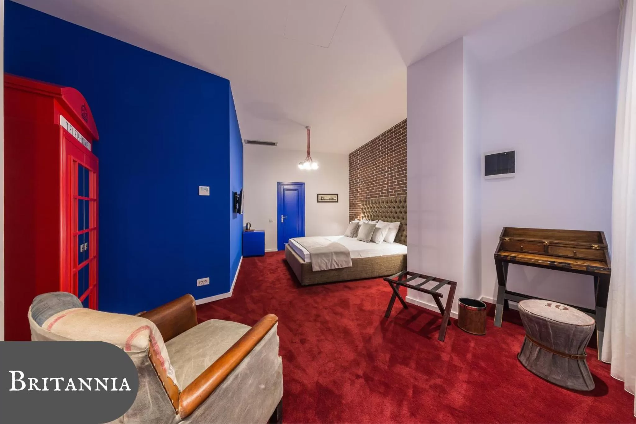 Photo of the whole room, Bed in The Mansion Boutique Hotel