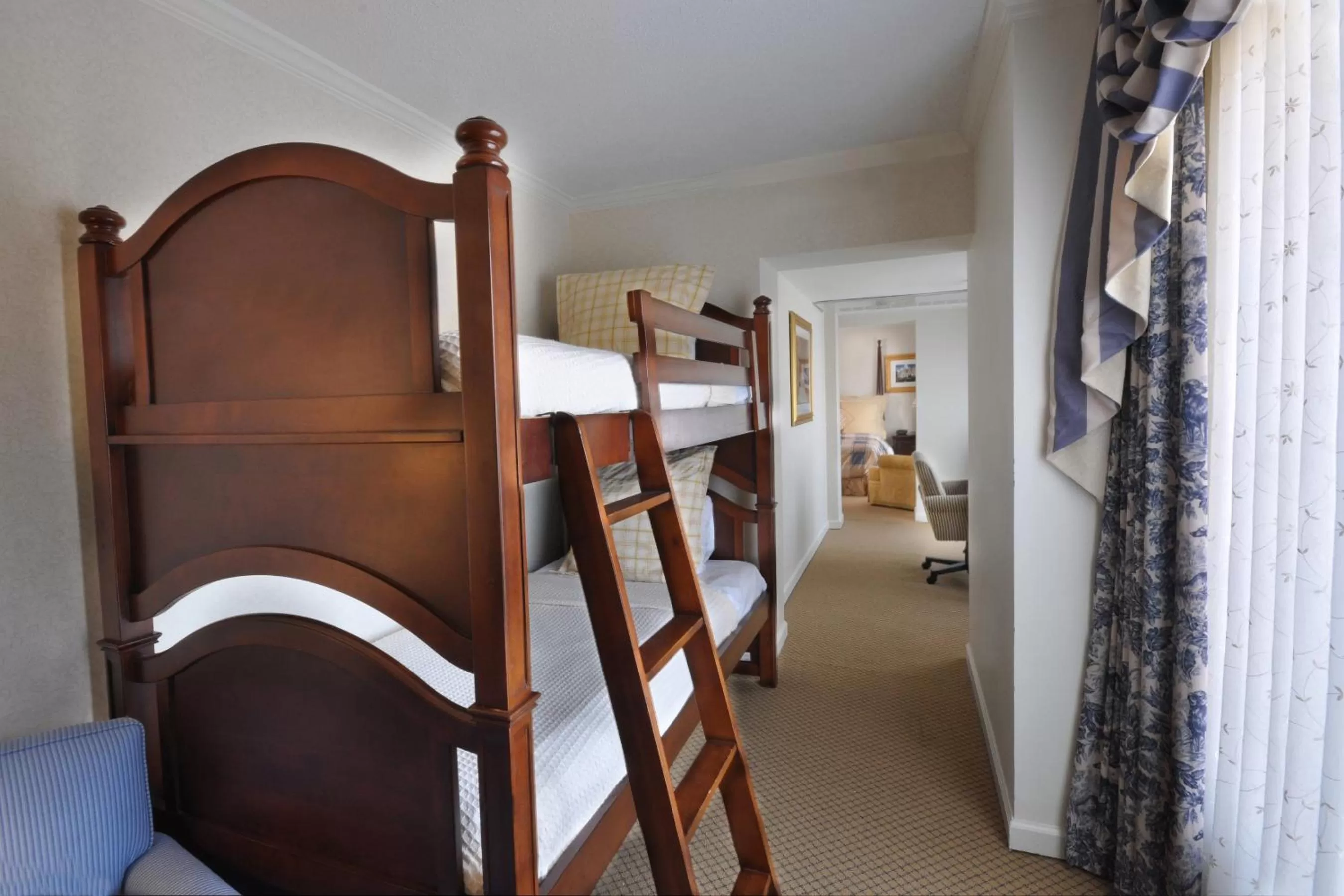 bunk bed, Bed in Washington Duke Inn & Golf Club