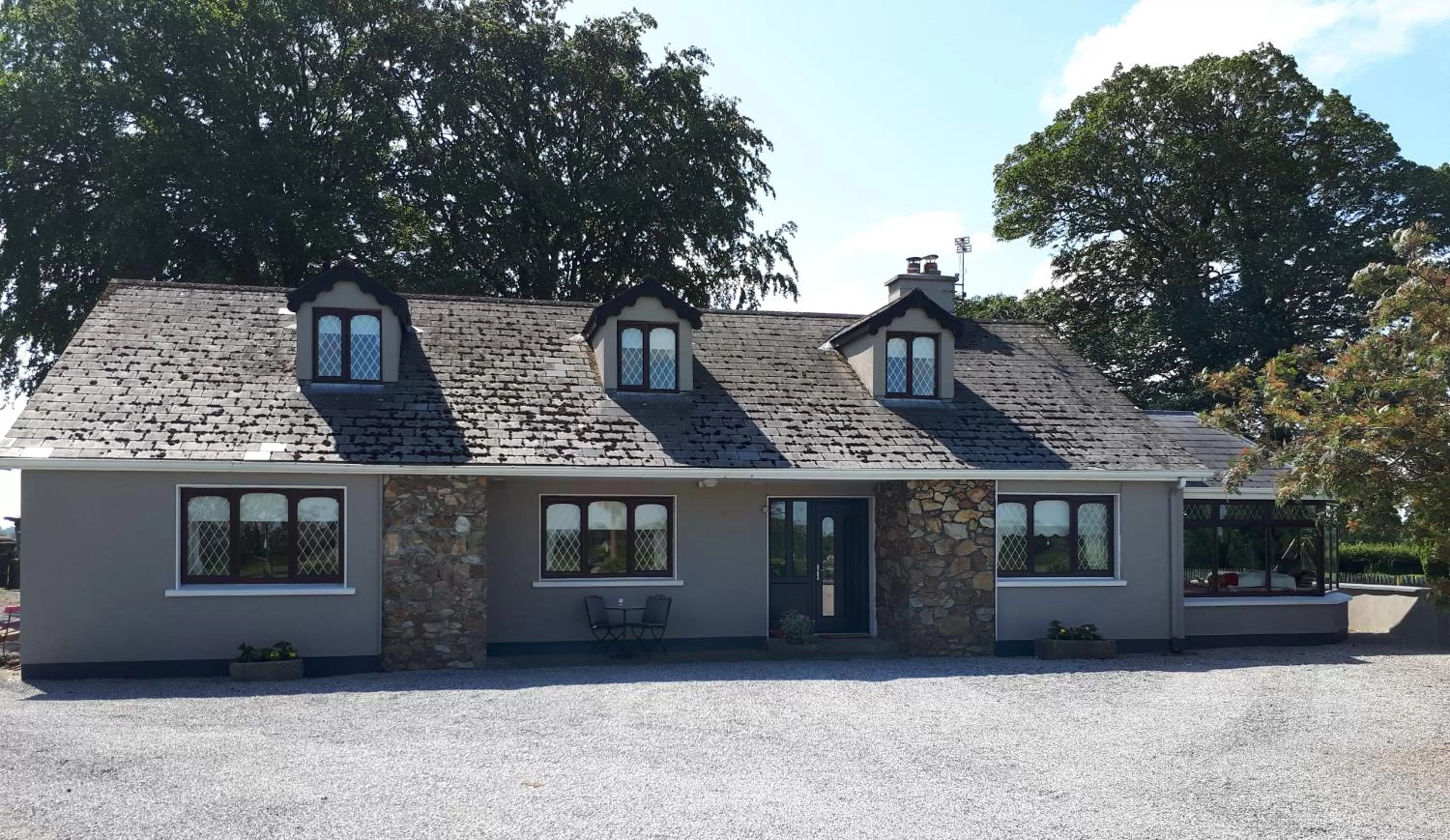 Facade/entrance in The Ring Farmhouse