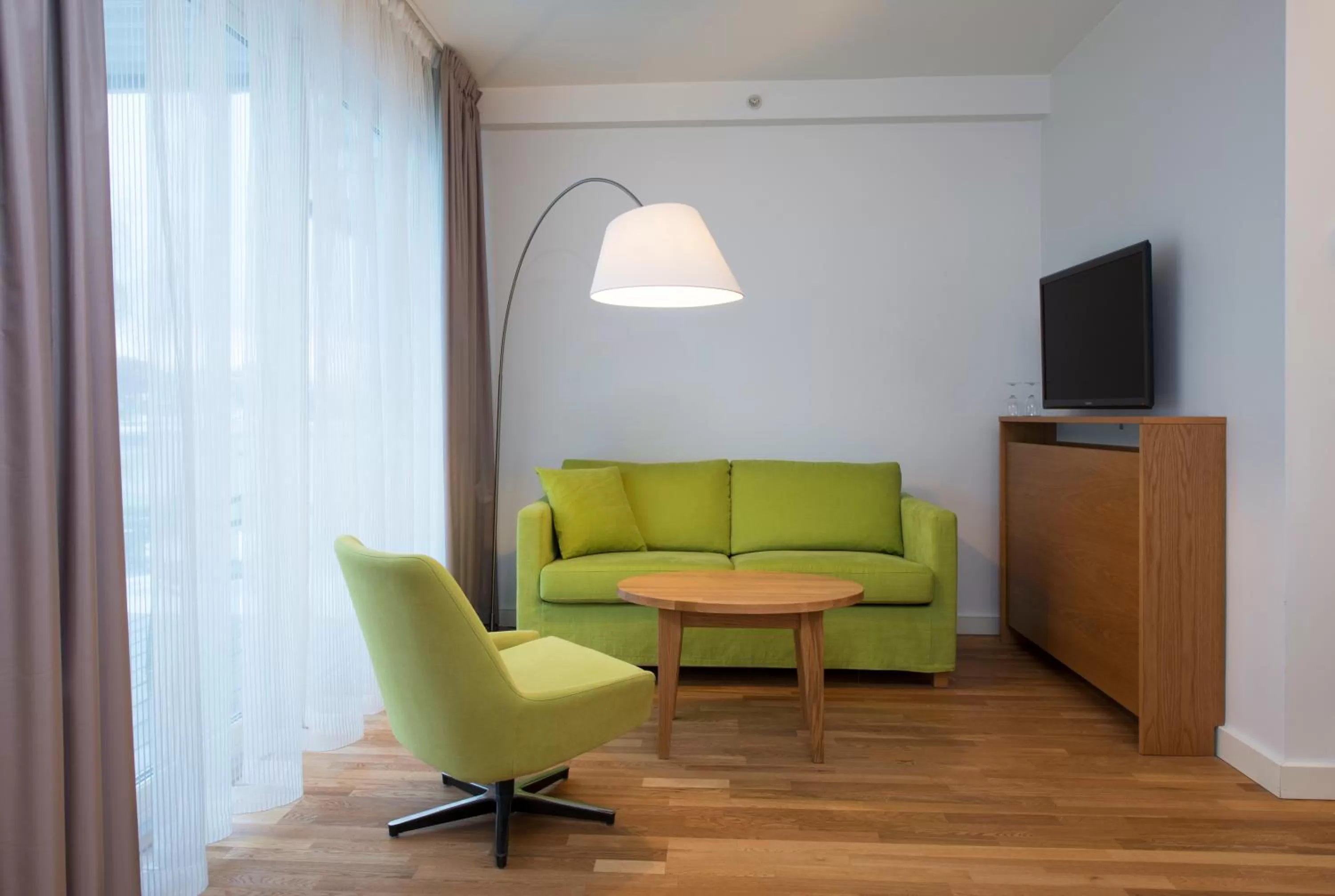 Photo of the whole room in Thon Hotel Sandven