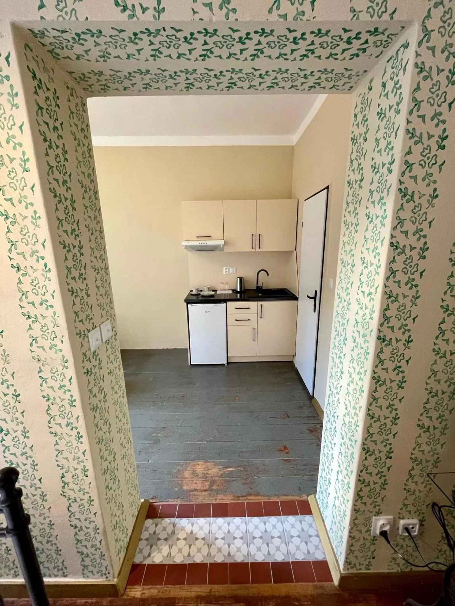 HARABURDI® Recyclart Hotel