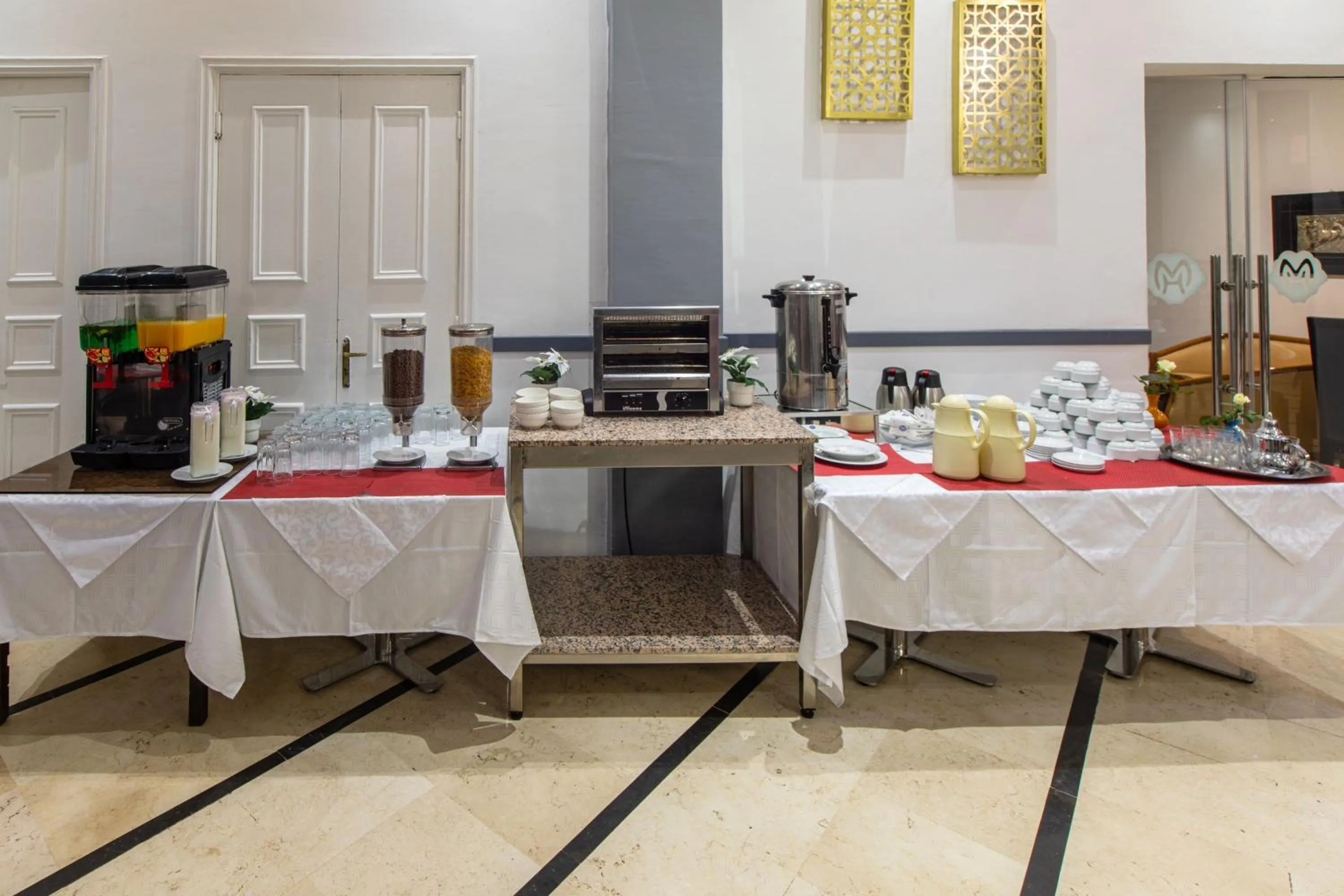 Continental breakfast in Hotel Meriem Marrakech