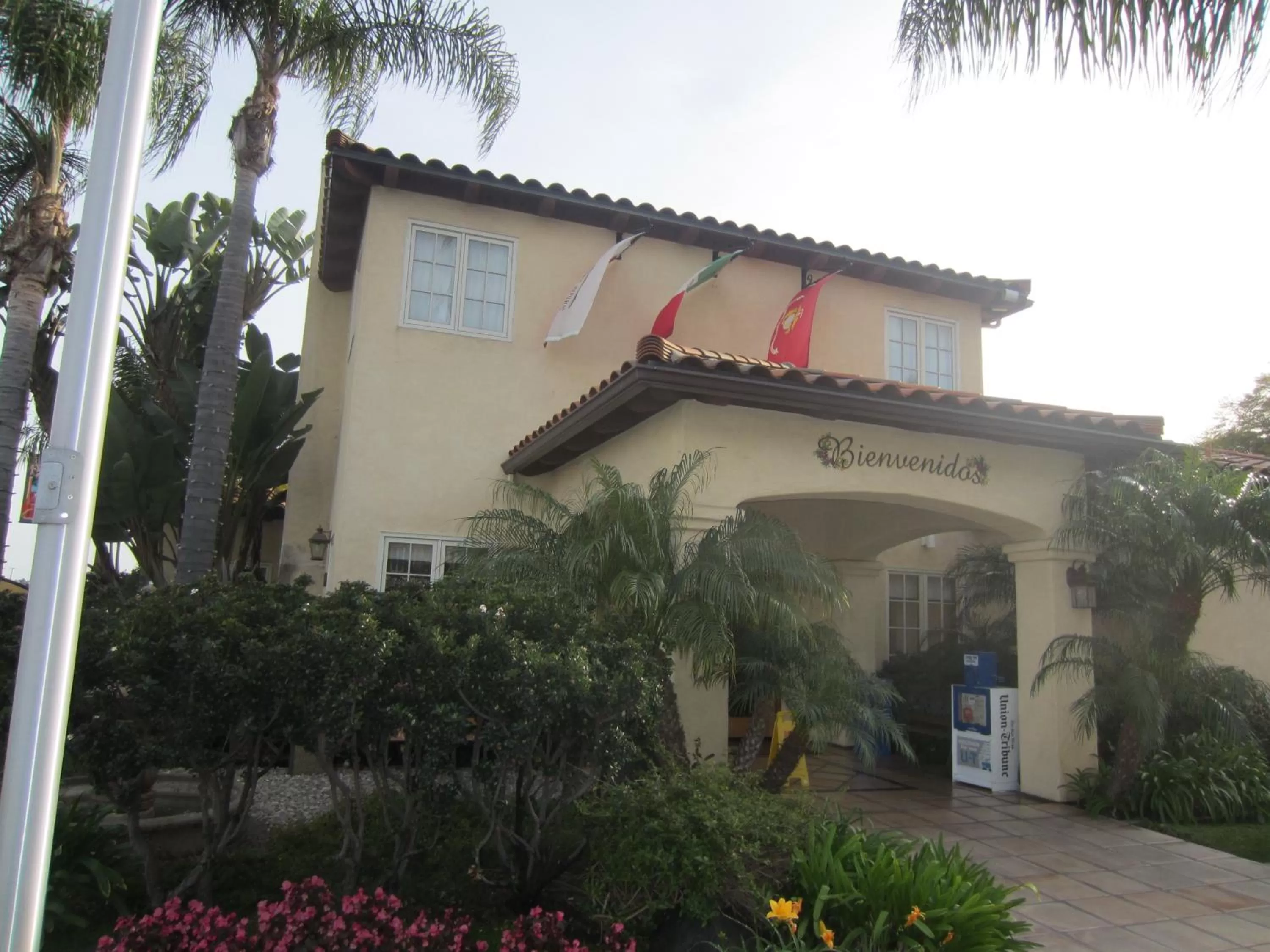 Facade/entrance in Old Town Inn