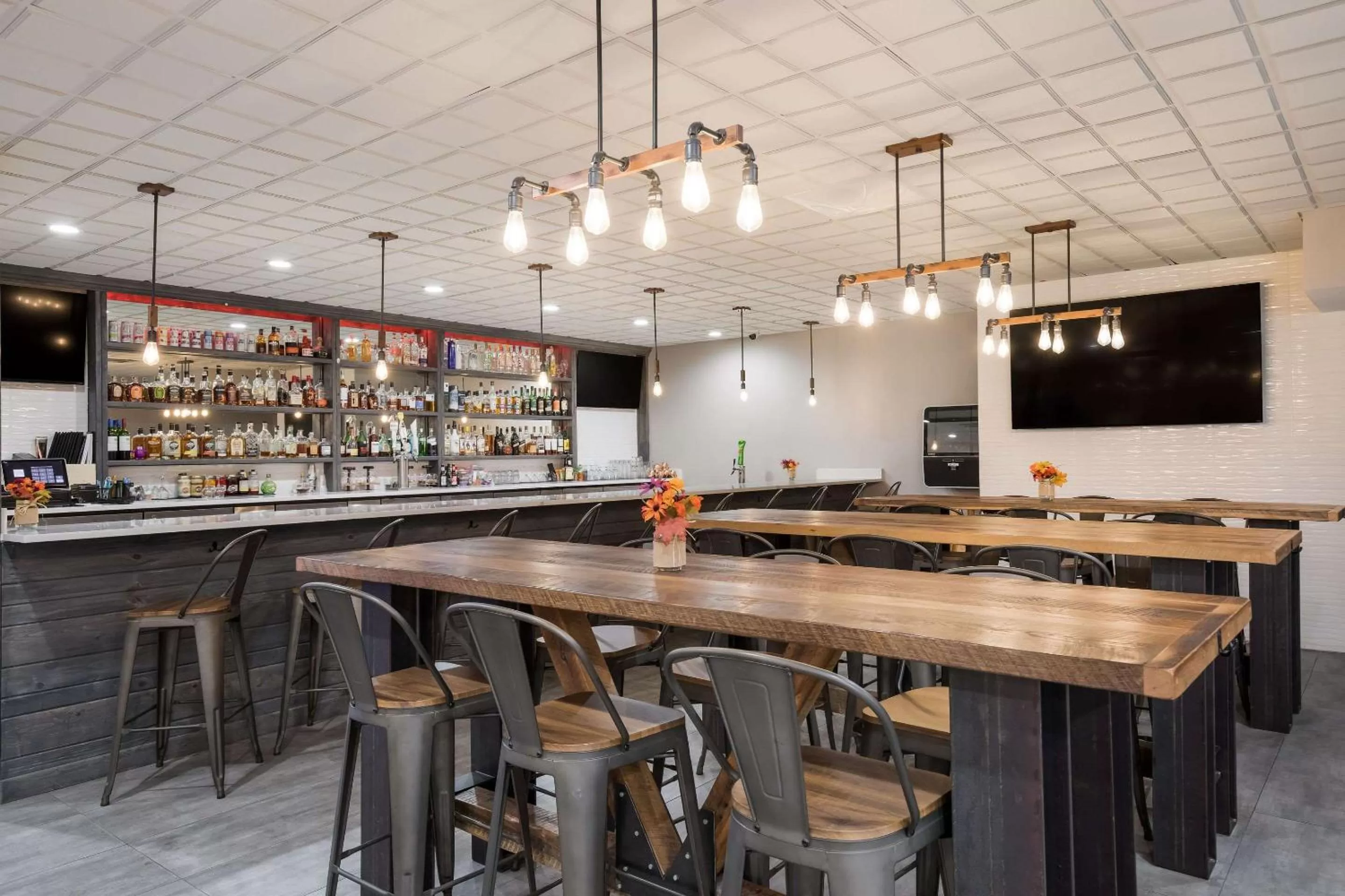 Restaurant/places to eat in Quality Inn Joliet