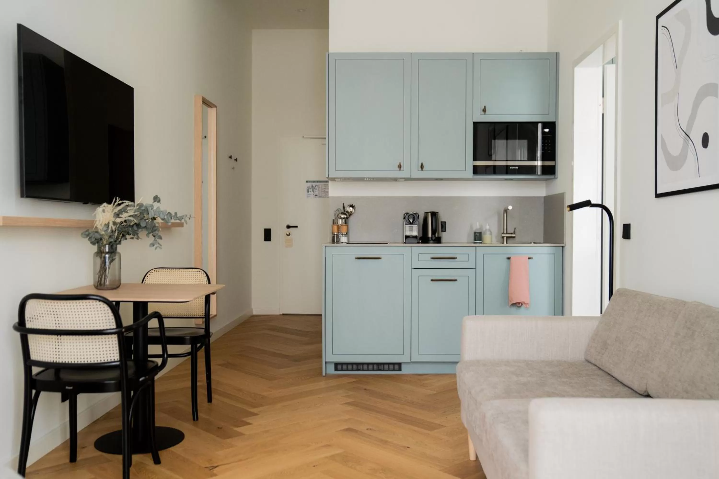 Kitchen or kitchenette in Bob W Lübeck Old Town