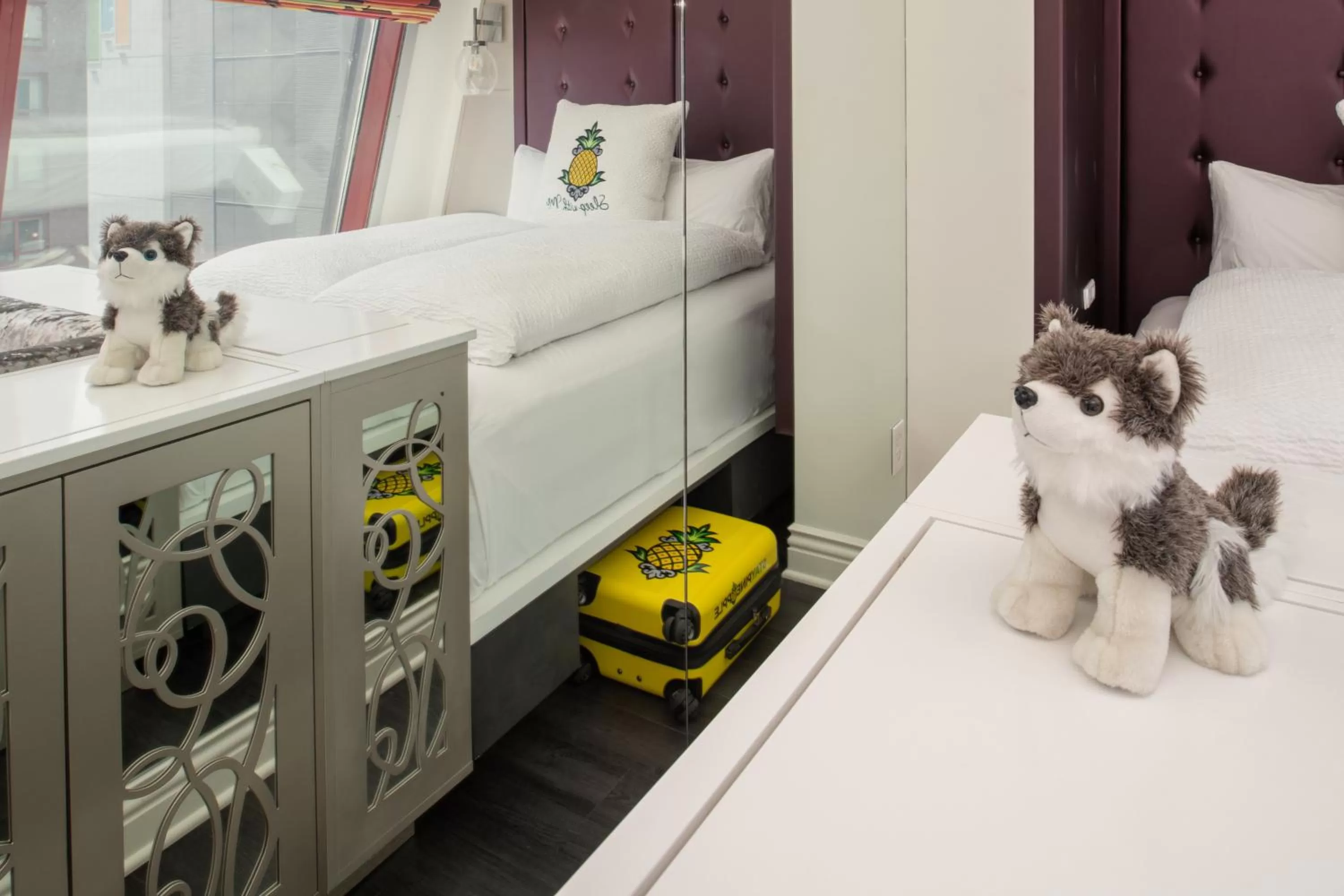 Bed in Staypineapple, An Artful Hotel, Midtown New York