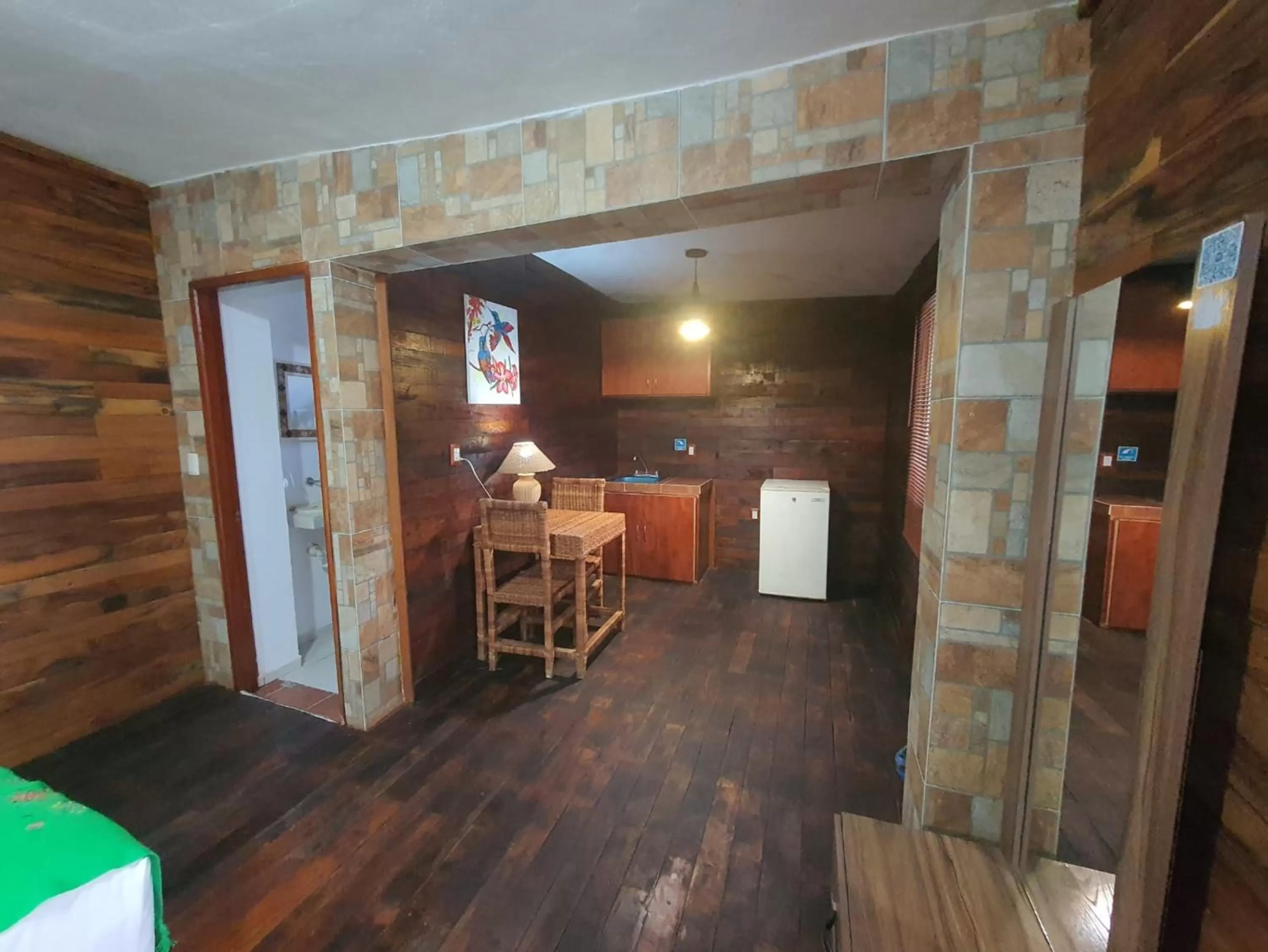 Dining Area in Cabañas Colibrí