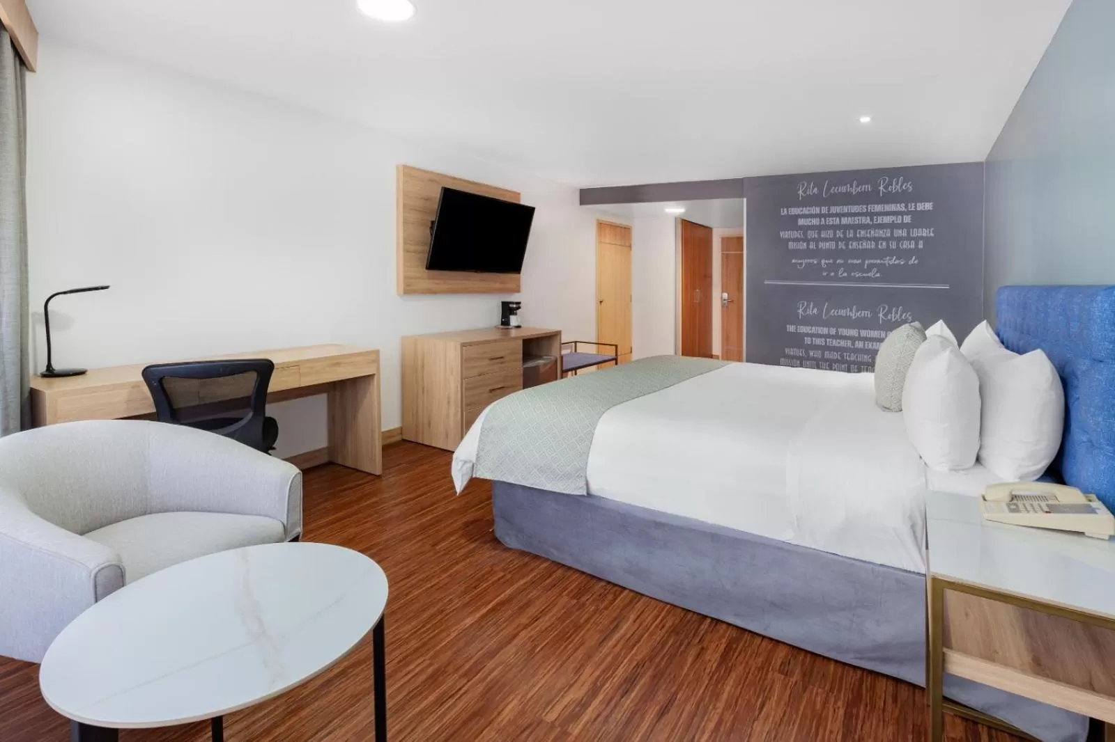 Bed in TRYP by Wyndham Guayaquil Airport