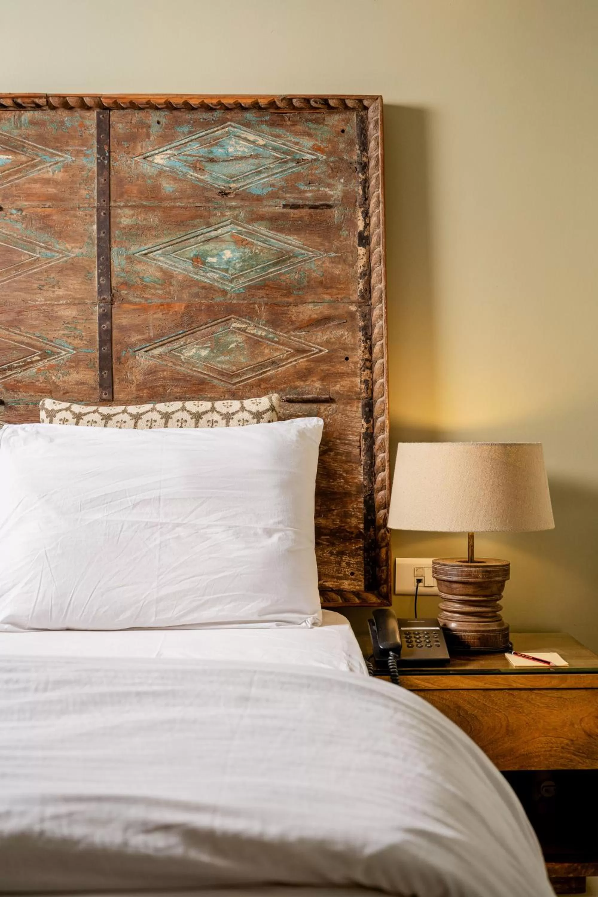 Bed in The Almond Tree