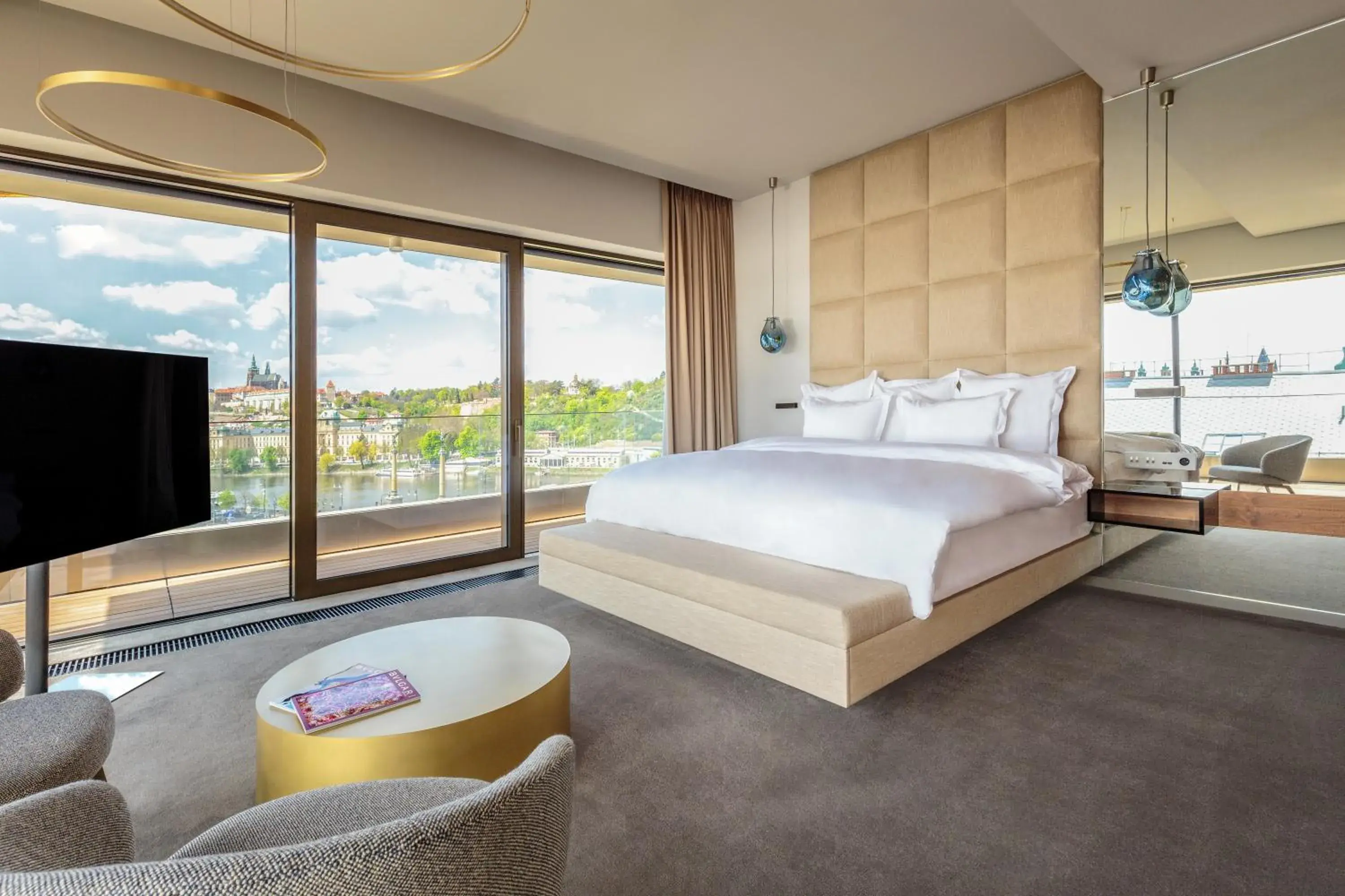 Panorama Suite in The President Panorama Suite in The President