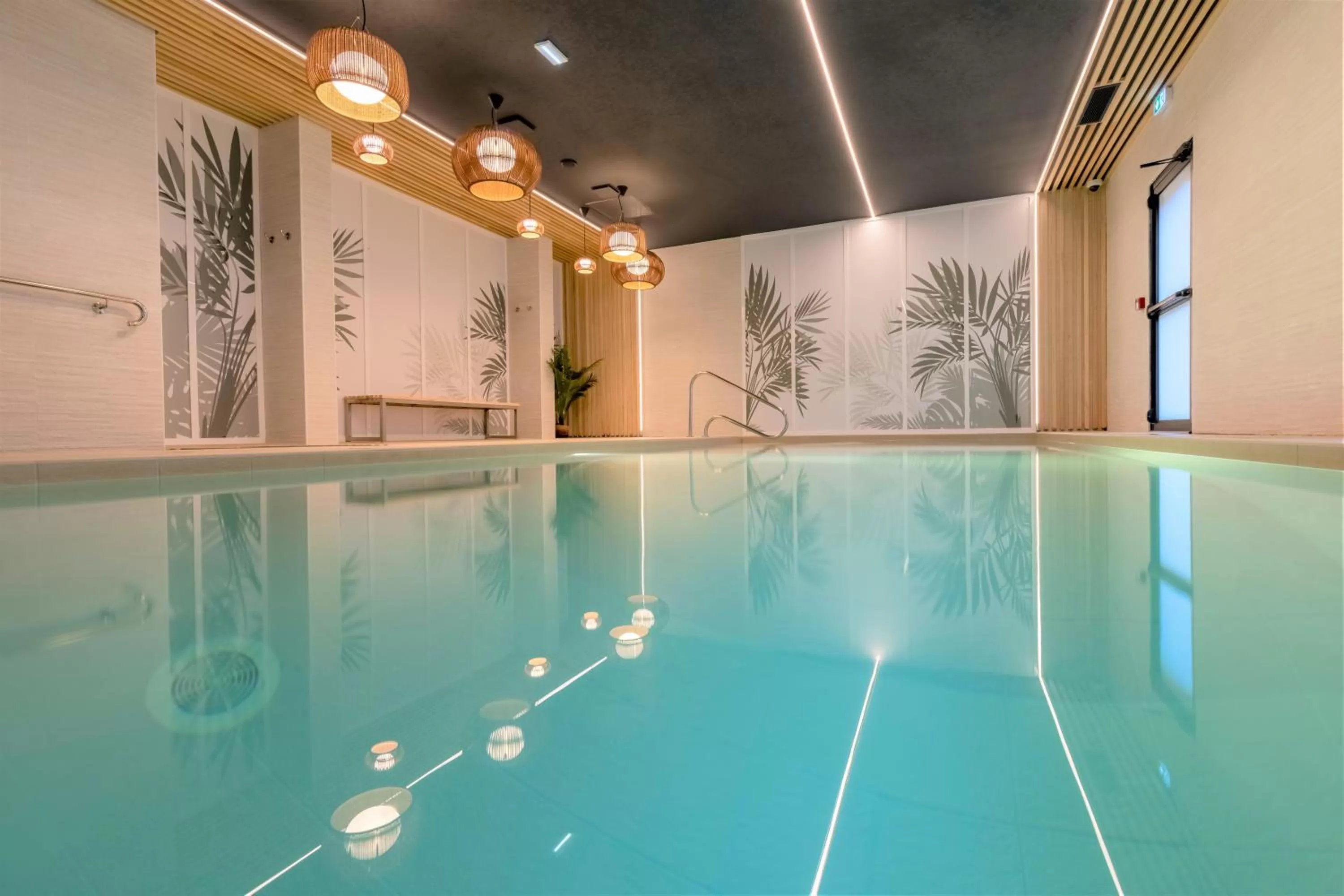 Spa and wellness centre/facilities in PADJA Hôtel & Spa Vannes
