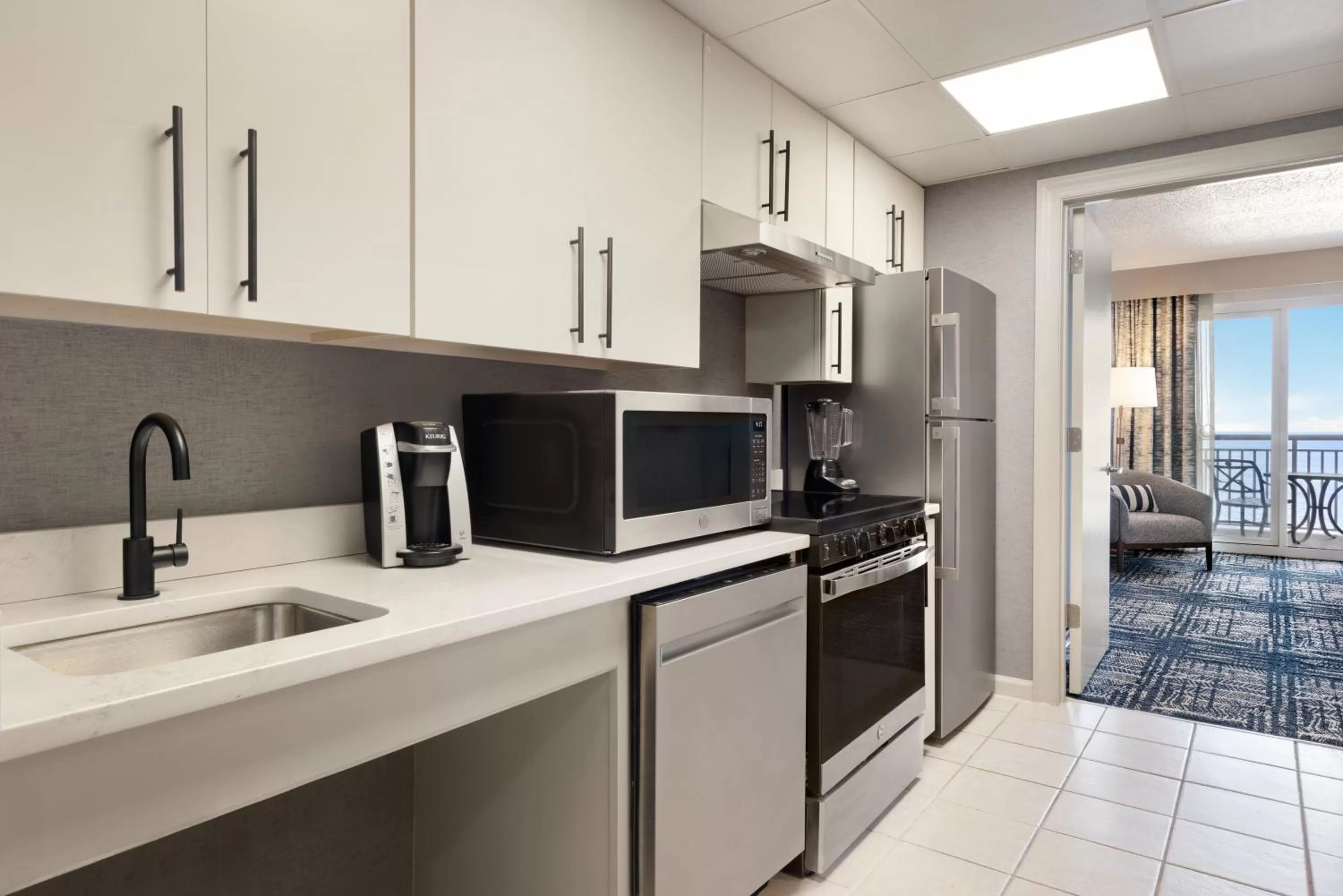 Kitchen or kitchenette in Holiday Inn & Suites Ocean City by IHG
