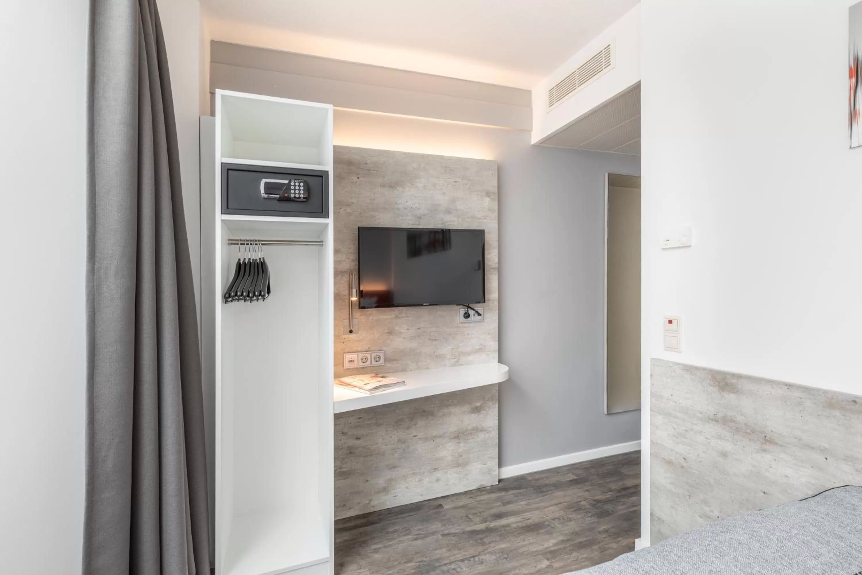 Photo of the whole room in Select Hotel Wiesbaden City