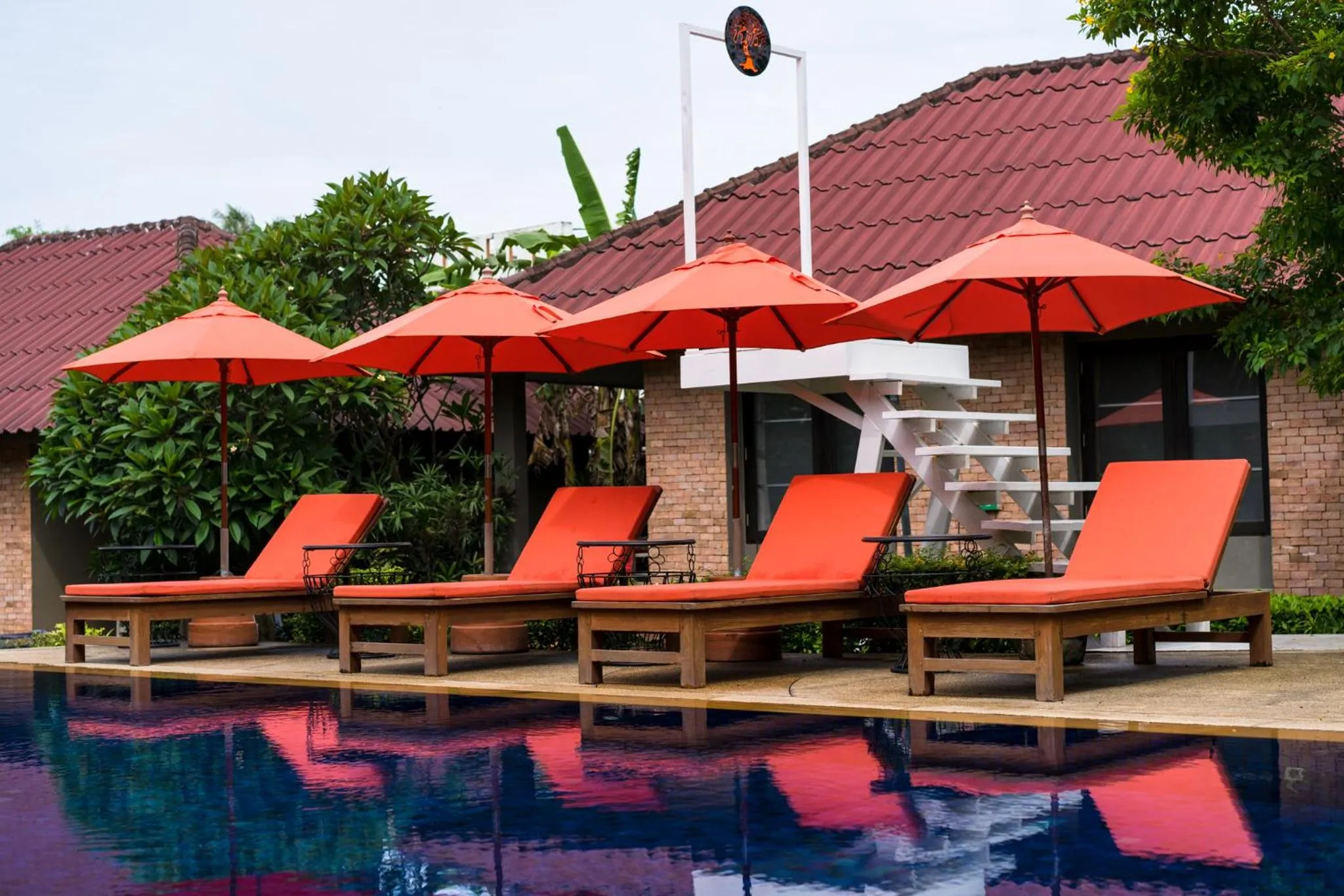 Swimming pool in Flora Ville-SHA PLUS