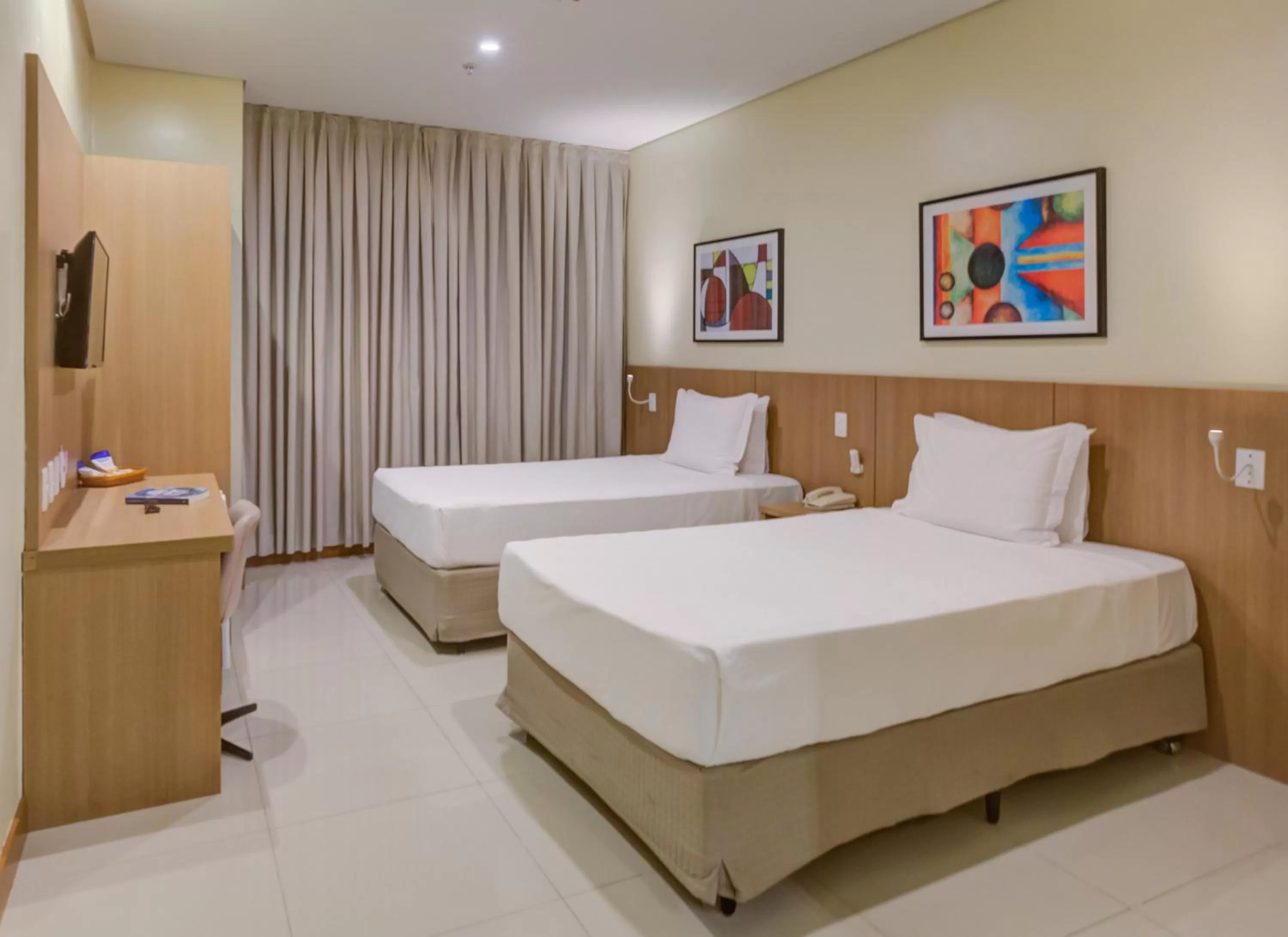 Bed in Rio Aeroporto Hotel Galeão