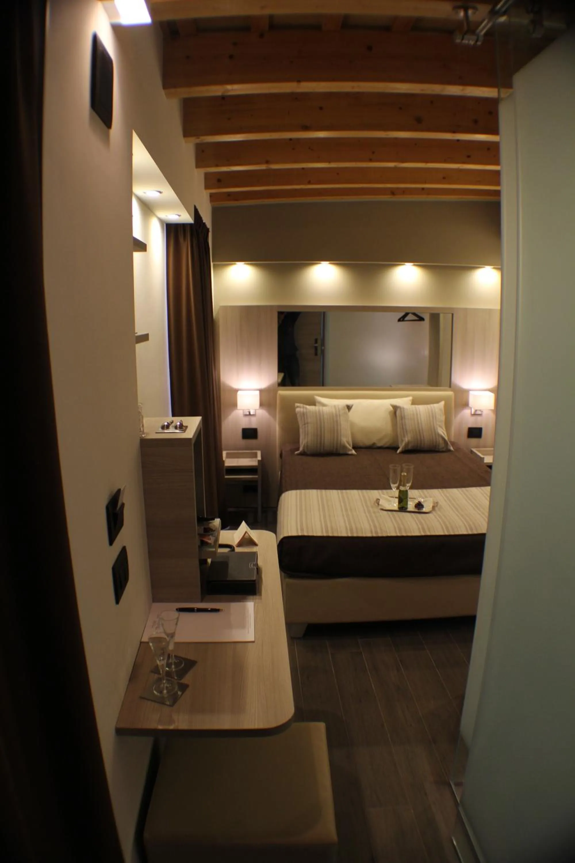 Bedroom in Hotel Trapani In