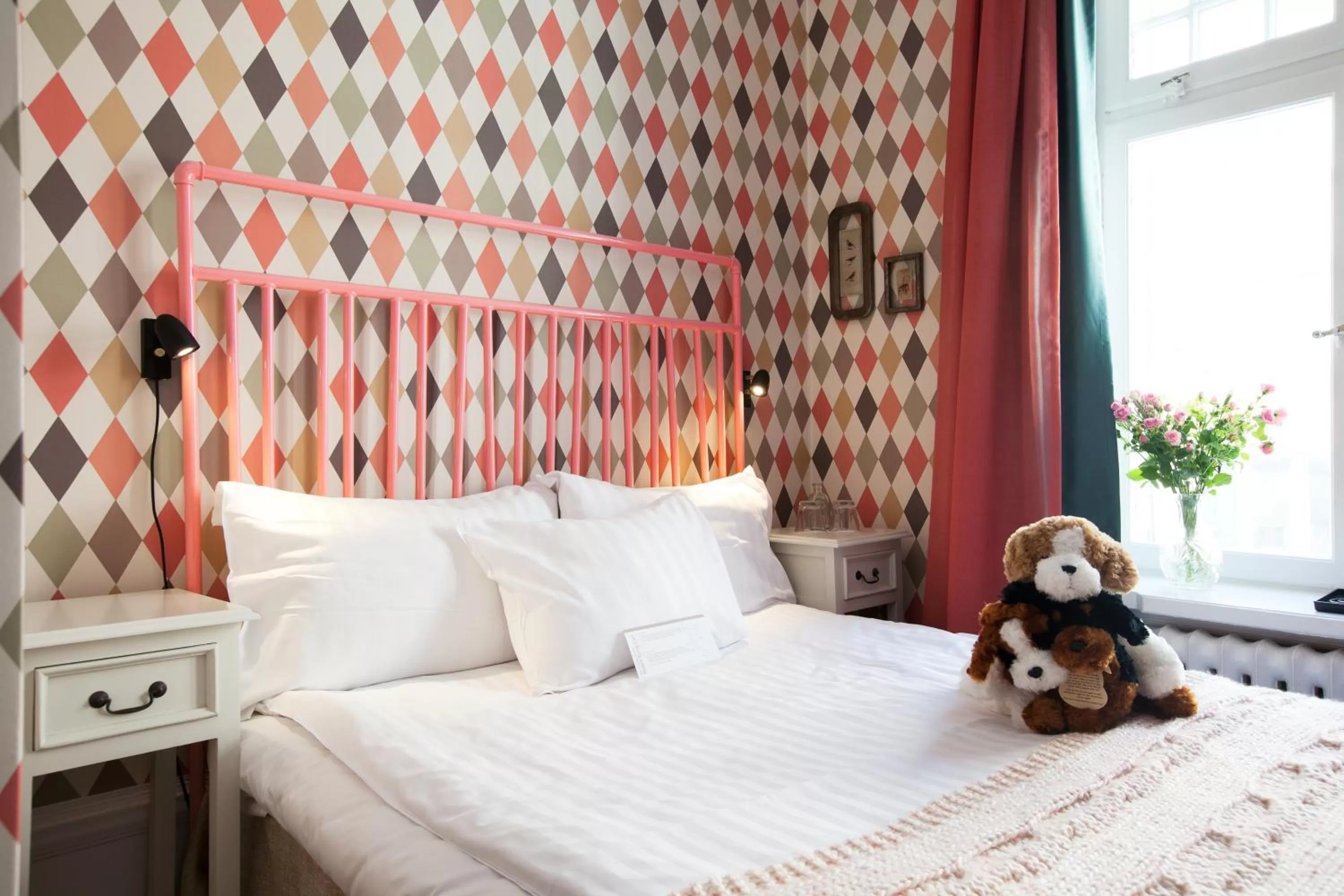 Photo of the whole room, Bed in Hotel Kung Carl, WorldHotels Crafted