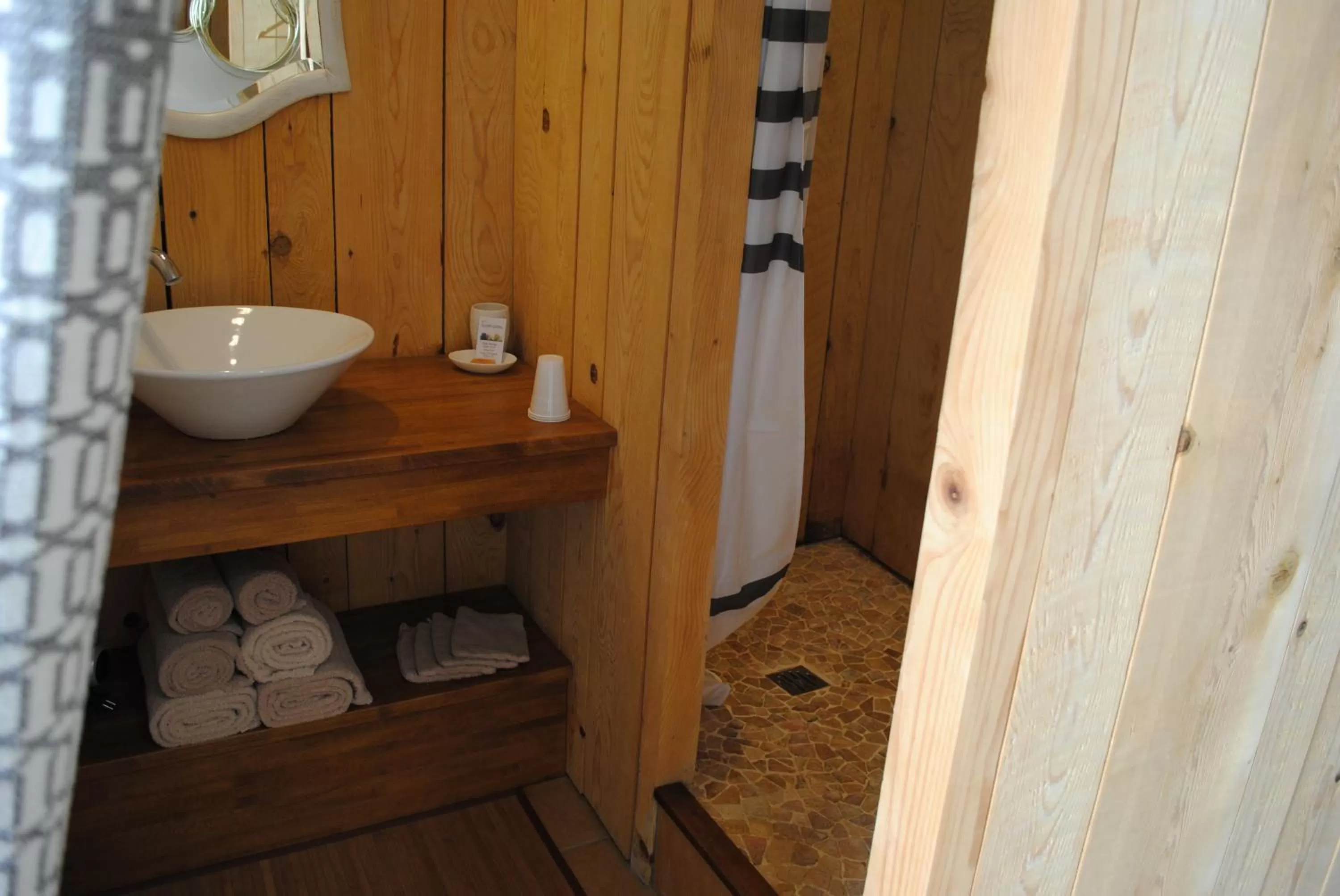 Double Room in Chambres d'hôtes & Spa le Relais de la Cavayere