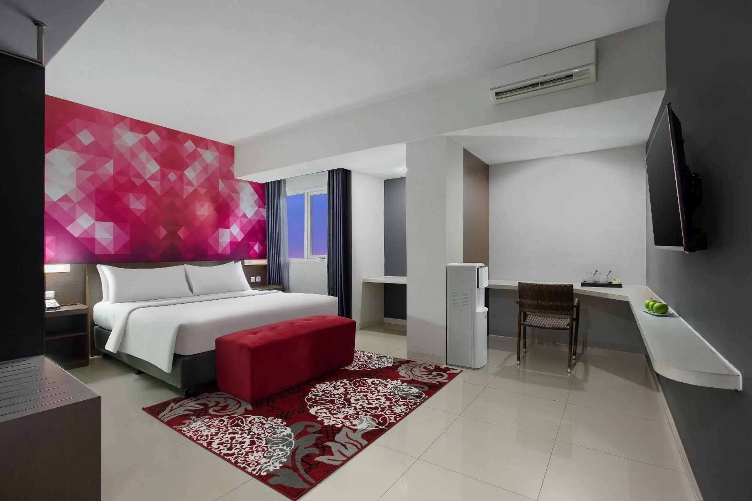 Bedroom, Bed in favehotel Simpang Lima - Semarang