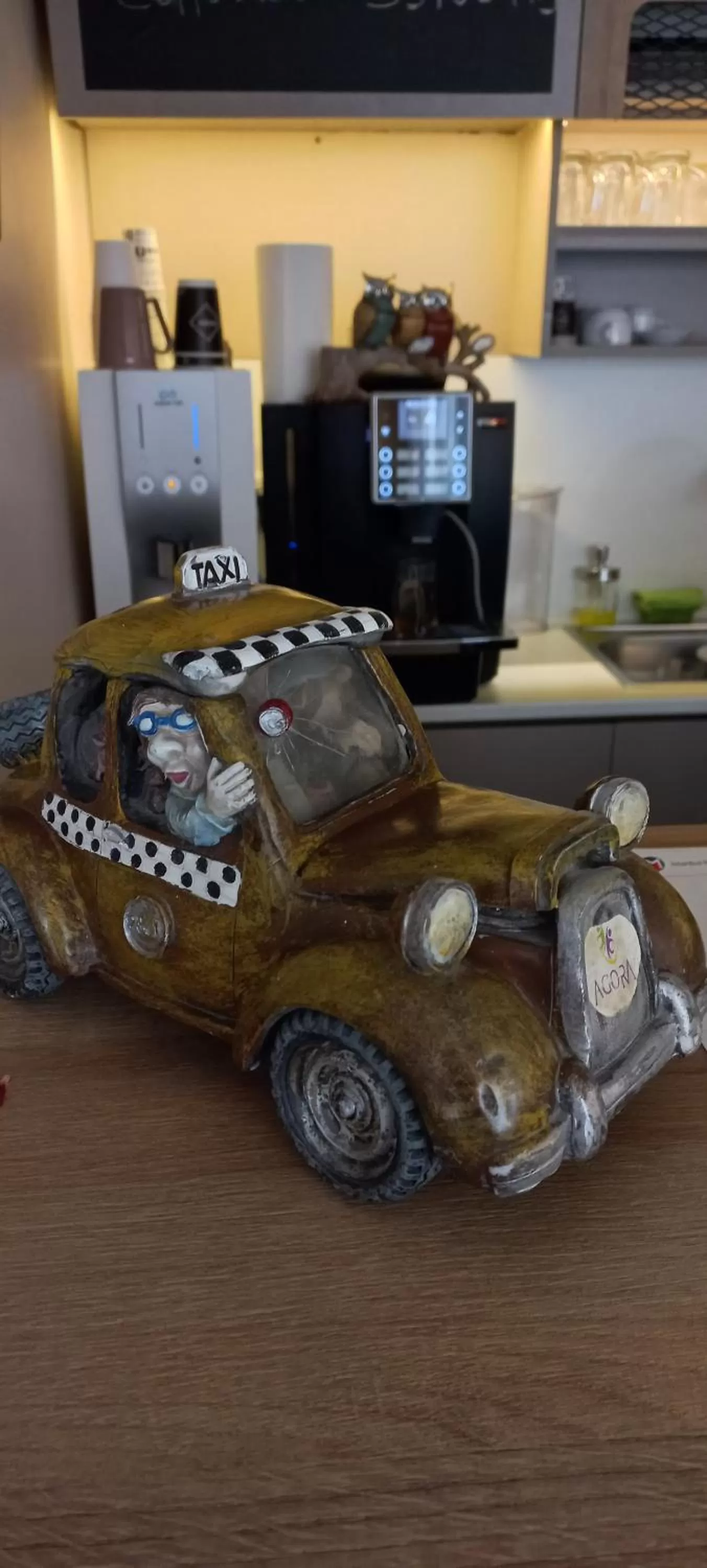 Coffee/tea facilities in Agora Guesthouse