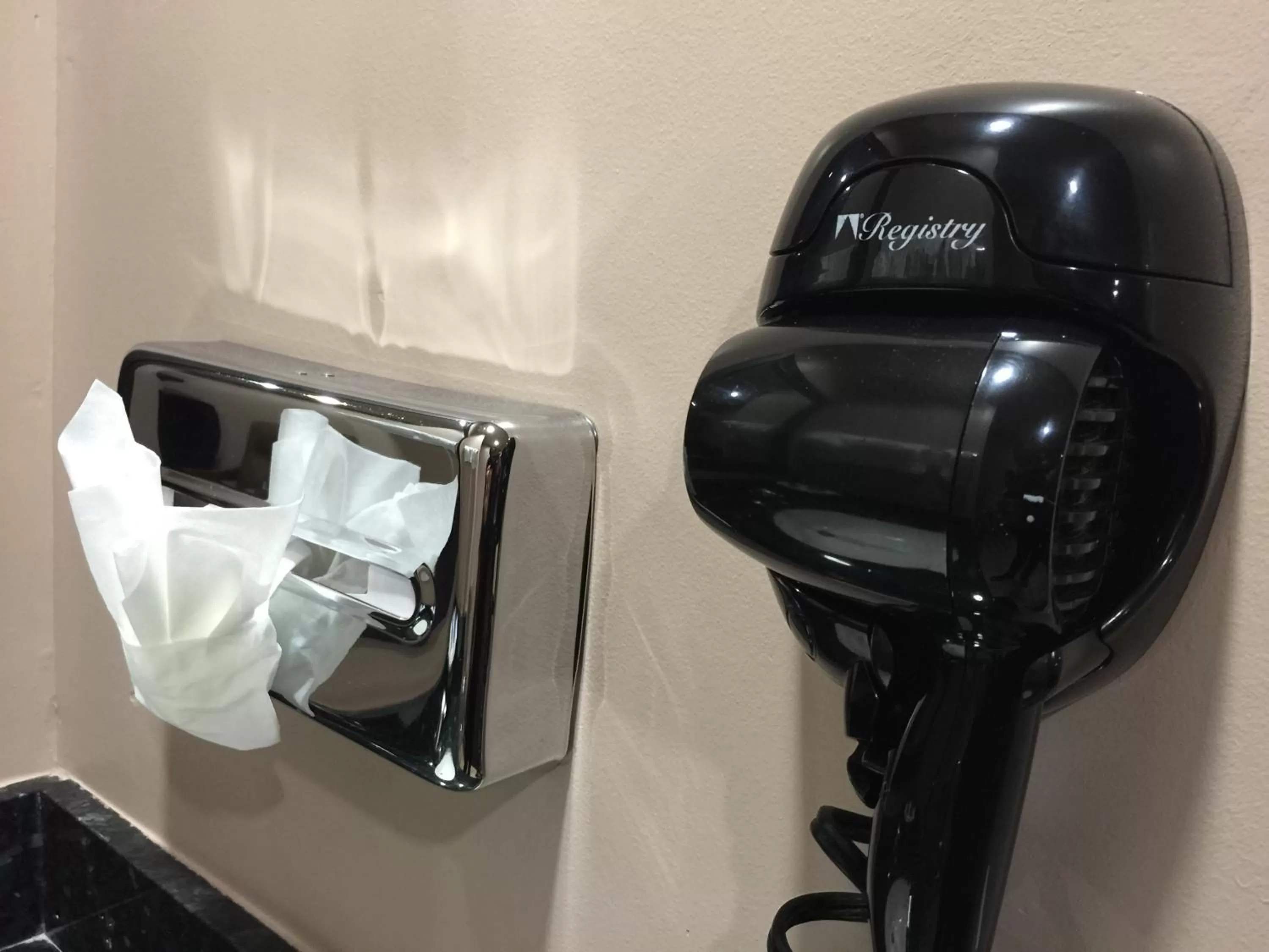 Bathroom in Dunes Inn - Sunset