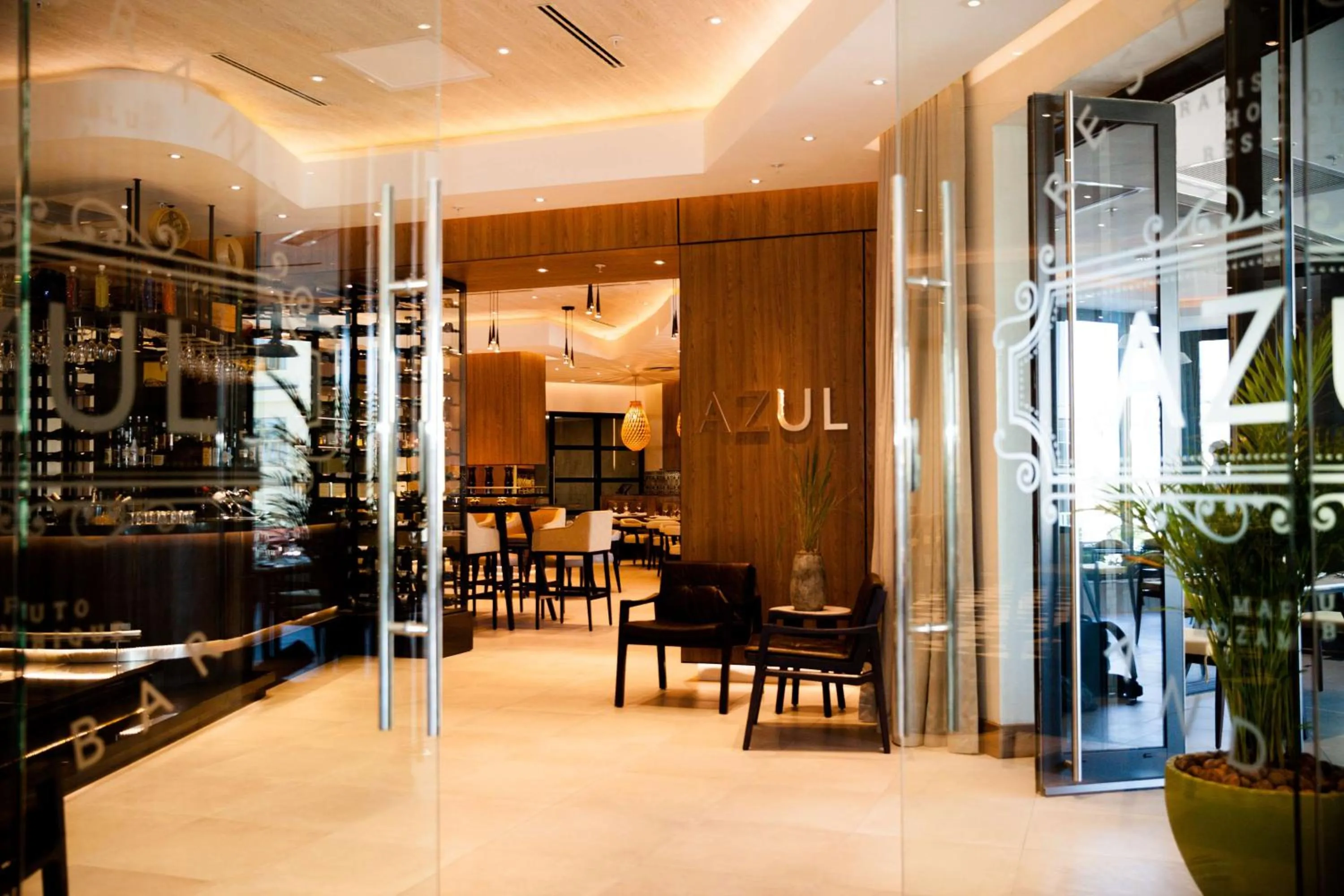 Restaurant/places to eat in Radisson Blu Hotel & Residence Maputo