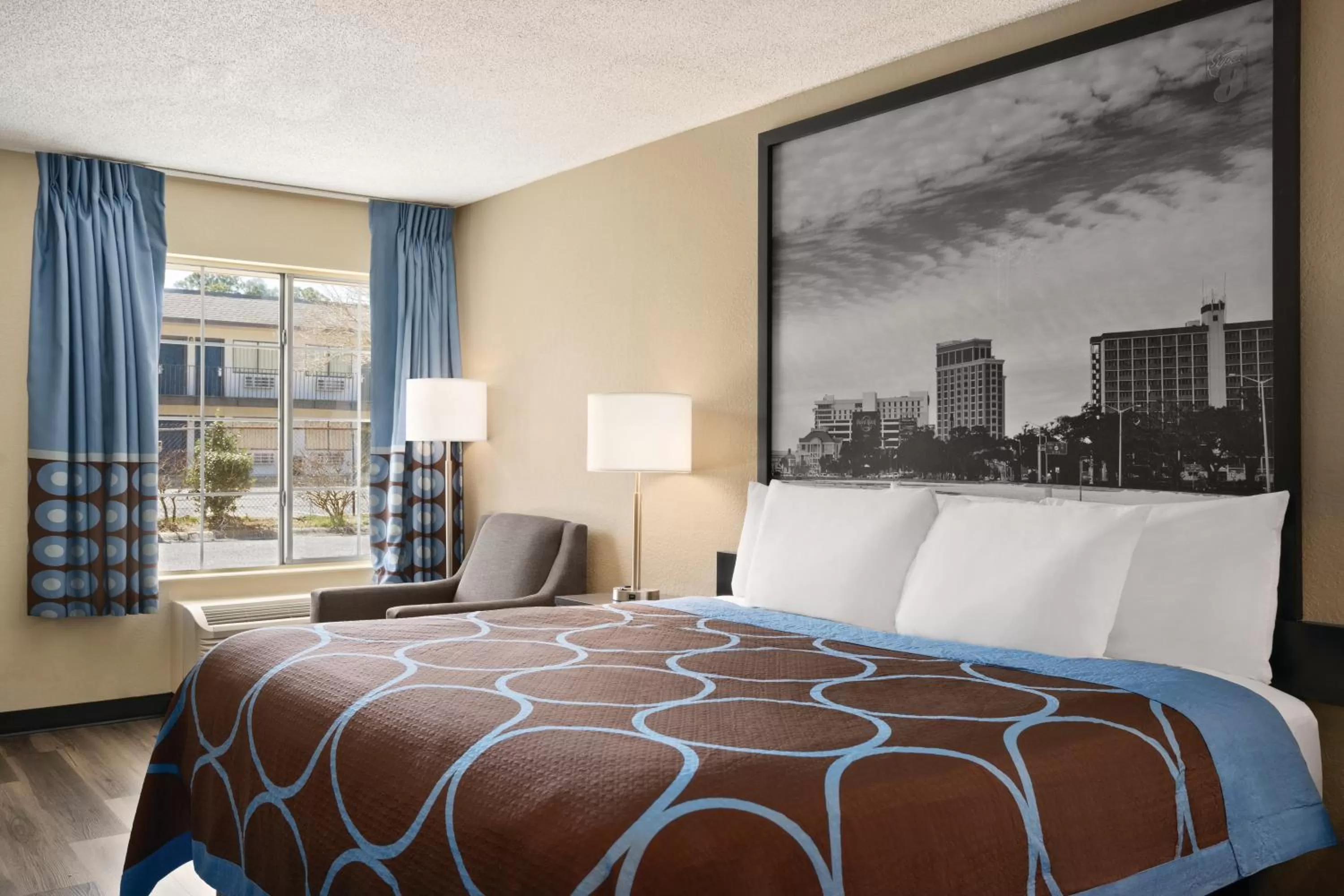 Bed in Super 8 by Wyndham Gulfport Airport NW Near Biloxi