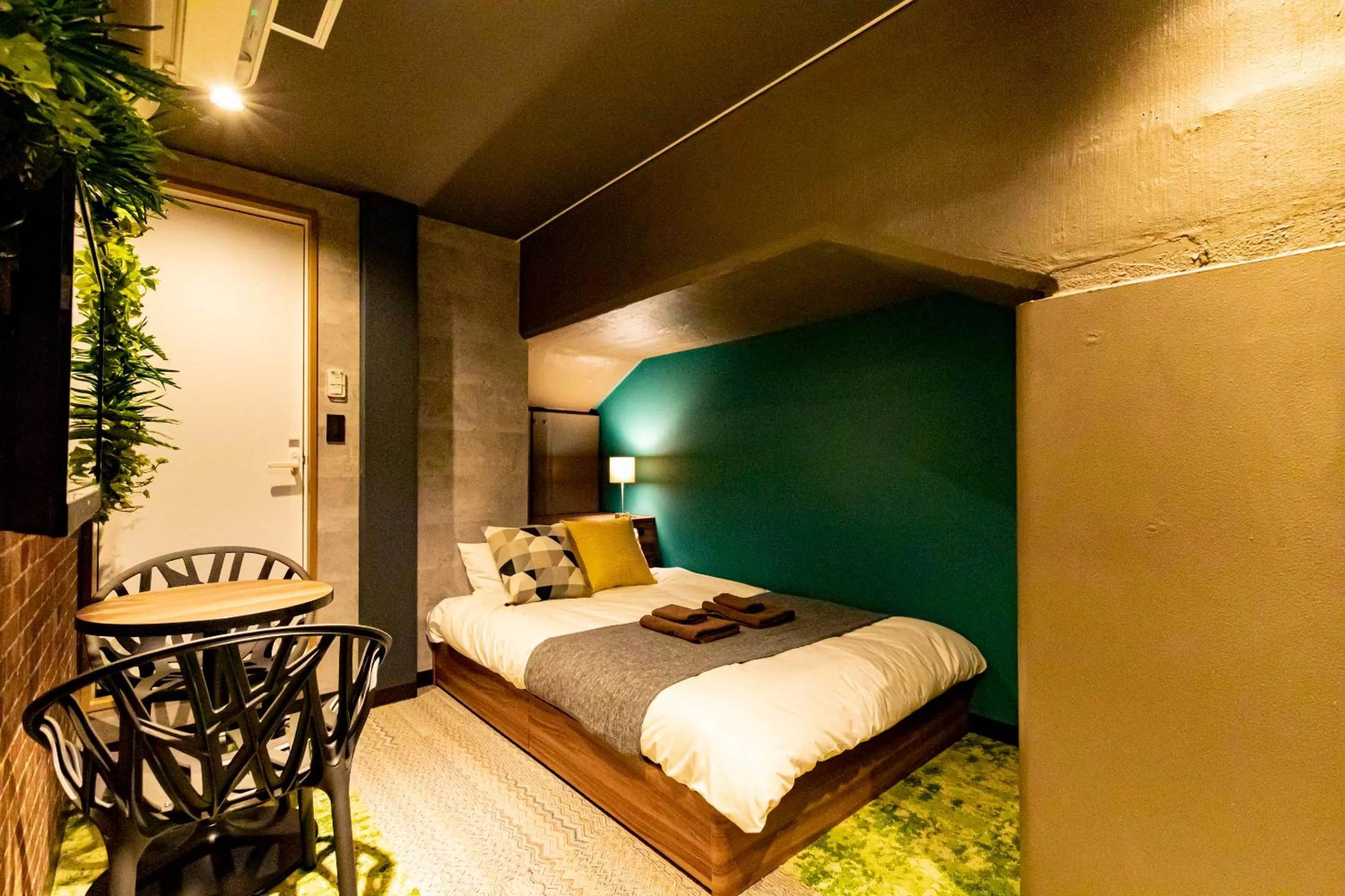 Bed in UNDER RAILWAY HOTEL AKIHABARA