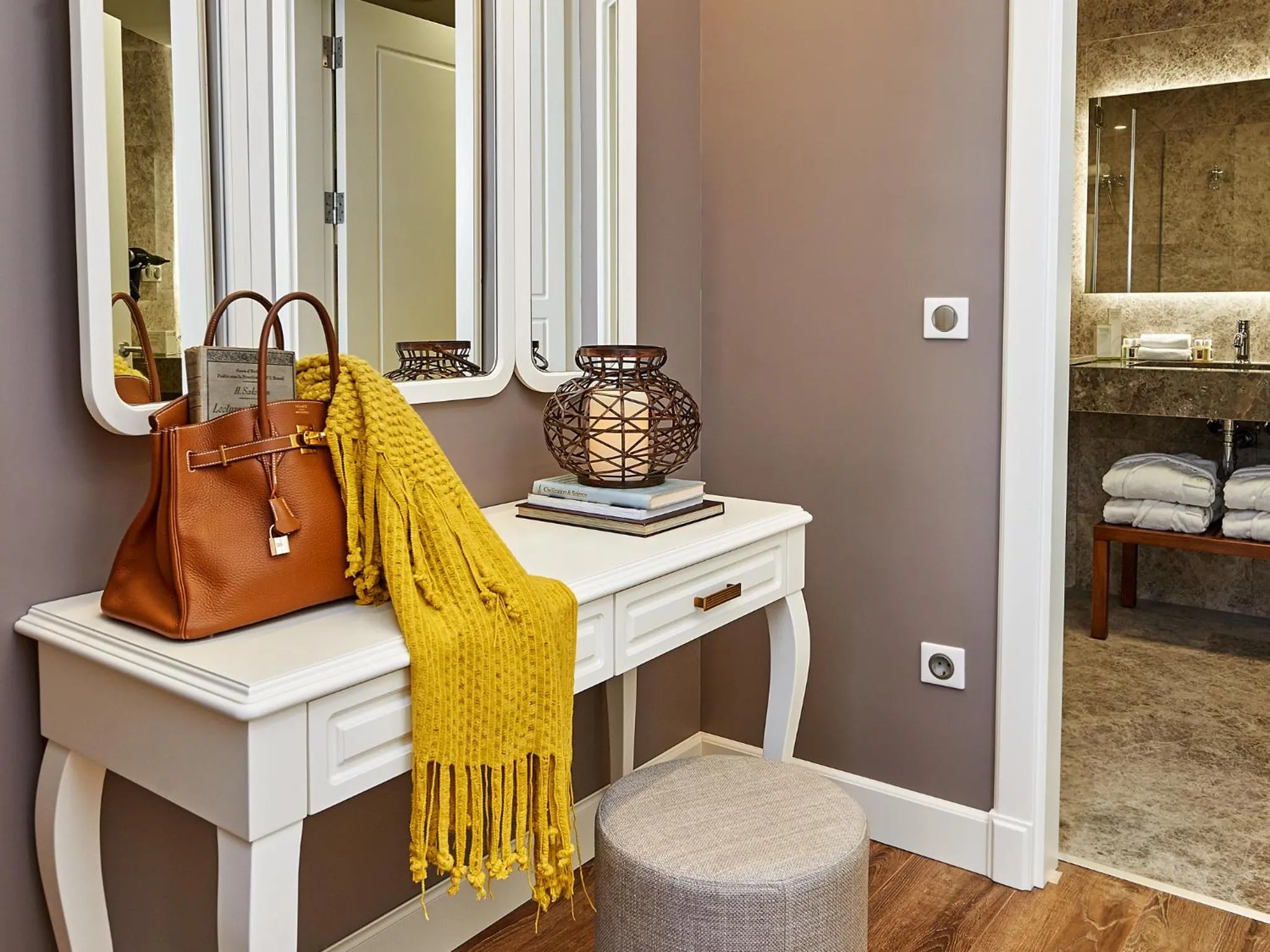 Seating area, Bed in Renata Boutique Hotel Sisli