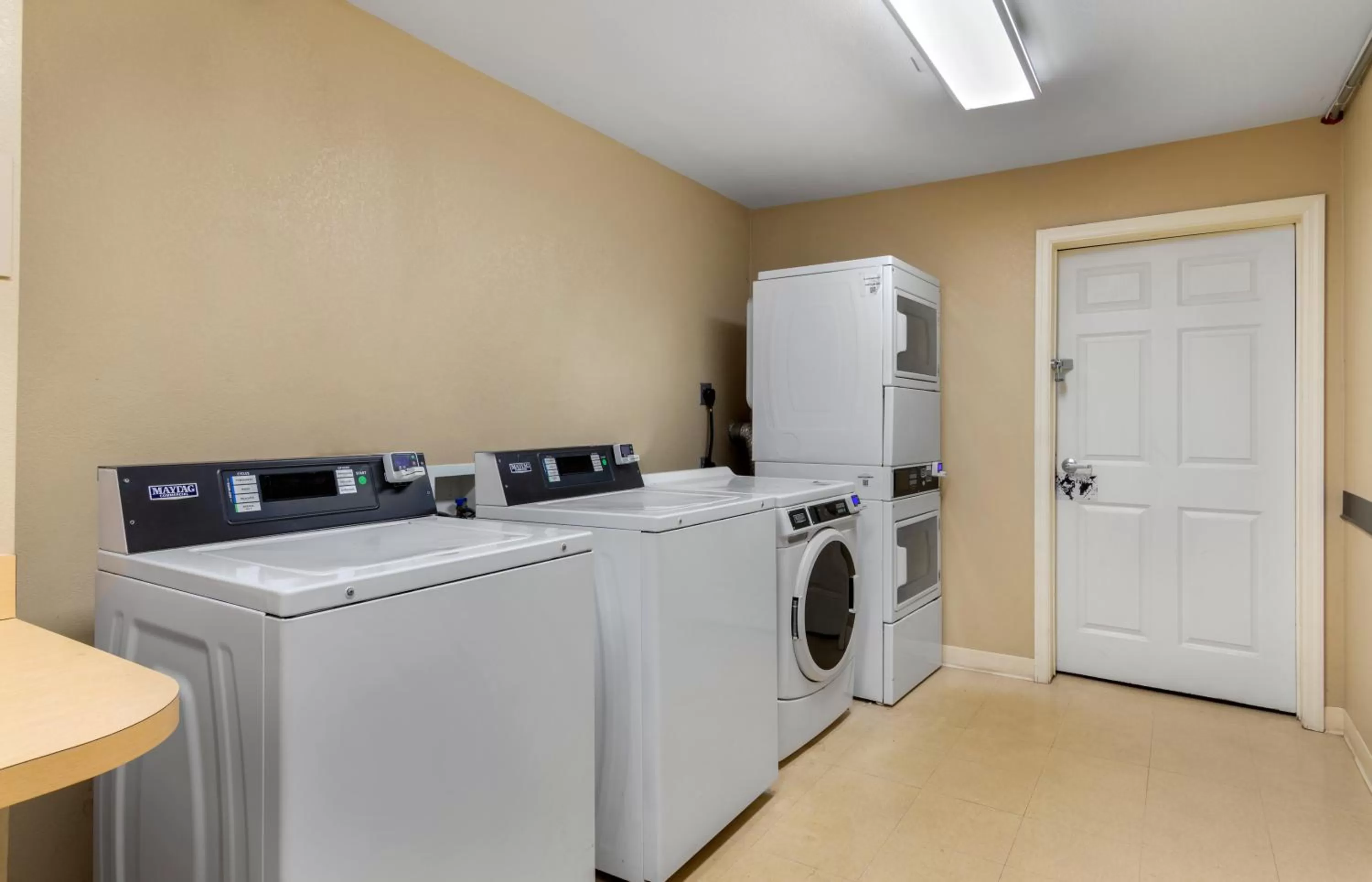 laundry in Extended Stay America Suites - Atlanta - Norcross - Peachtree Corners