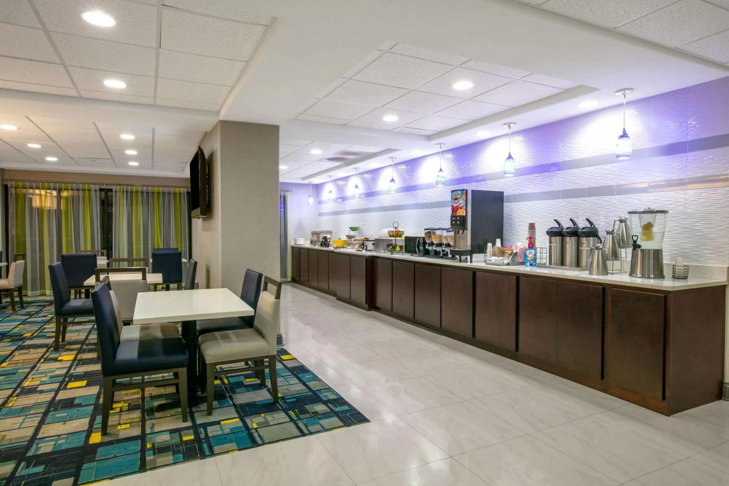 Restaurant/places to eat in La Quinta by Wyndham Horn Lake / Southaven Area