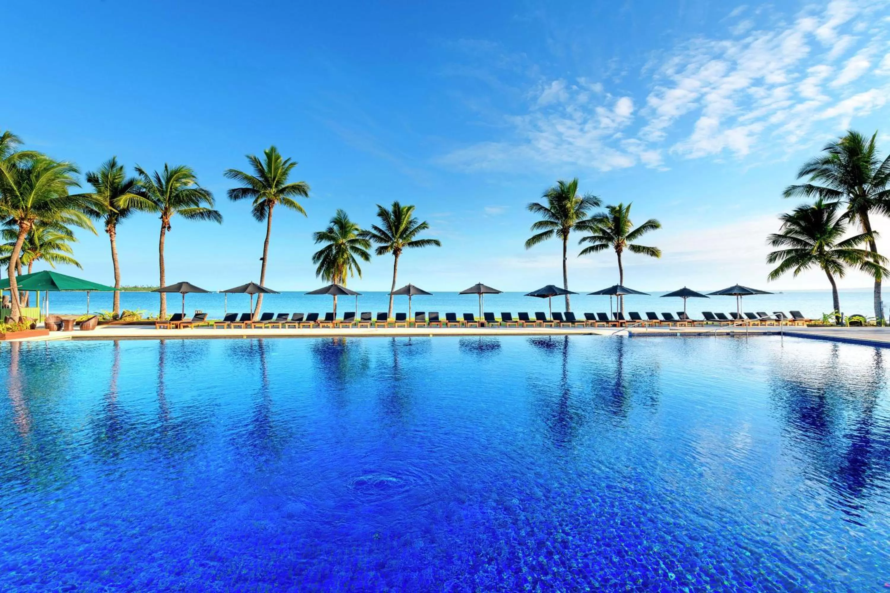 Pool view in Hilton Fiji Beach Resort and Spa