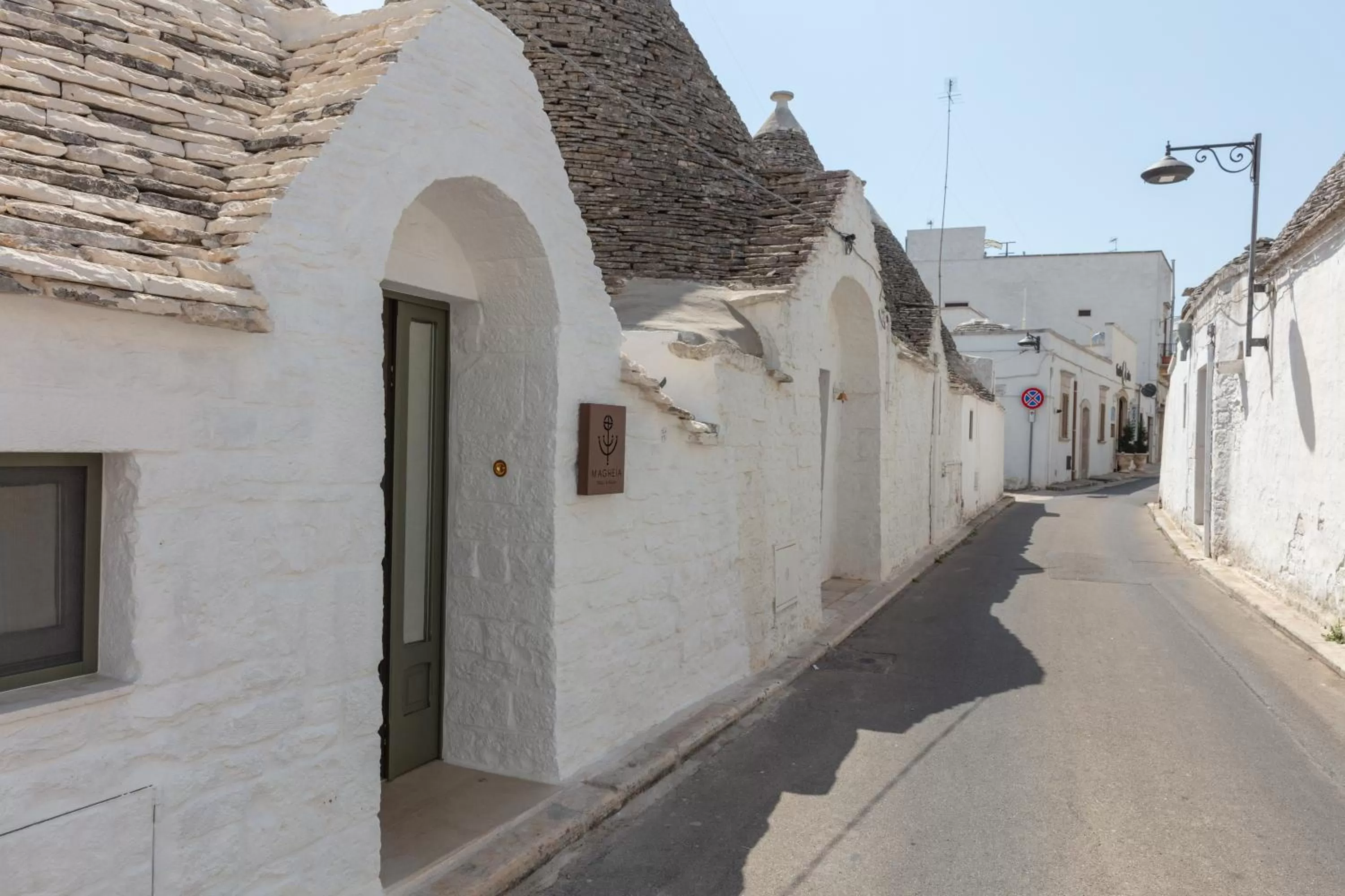 Facade/entrance in Trulli Magheia