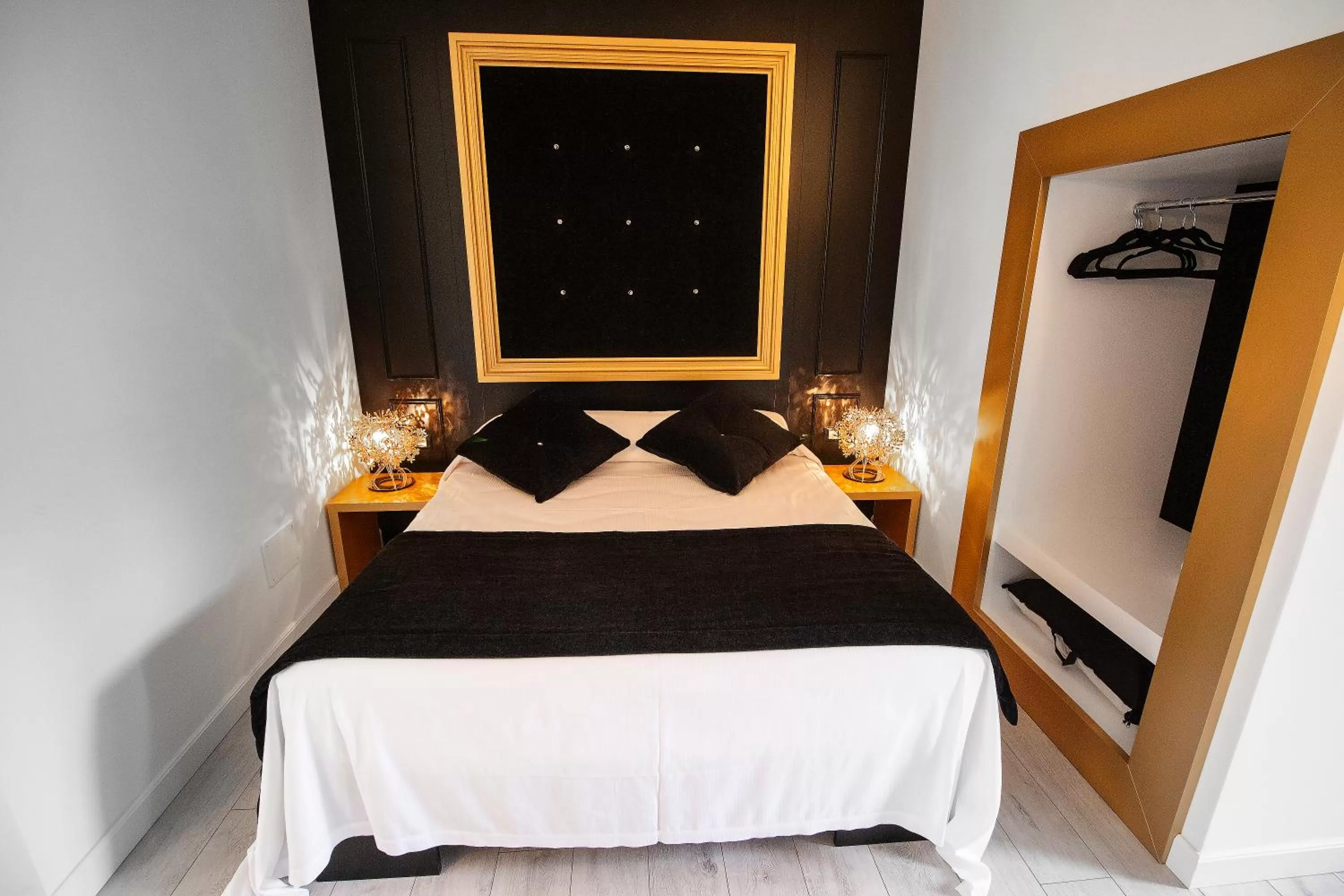 Bed in Hotel La Compagnia Del Viaggiatore